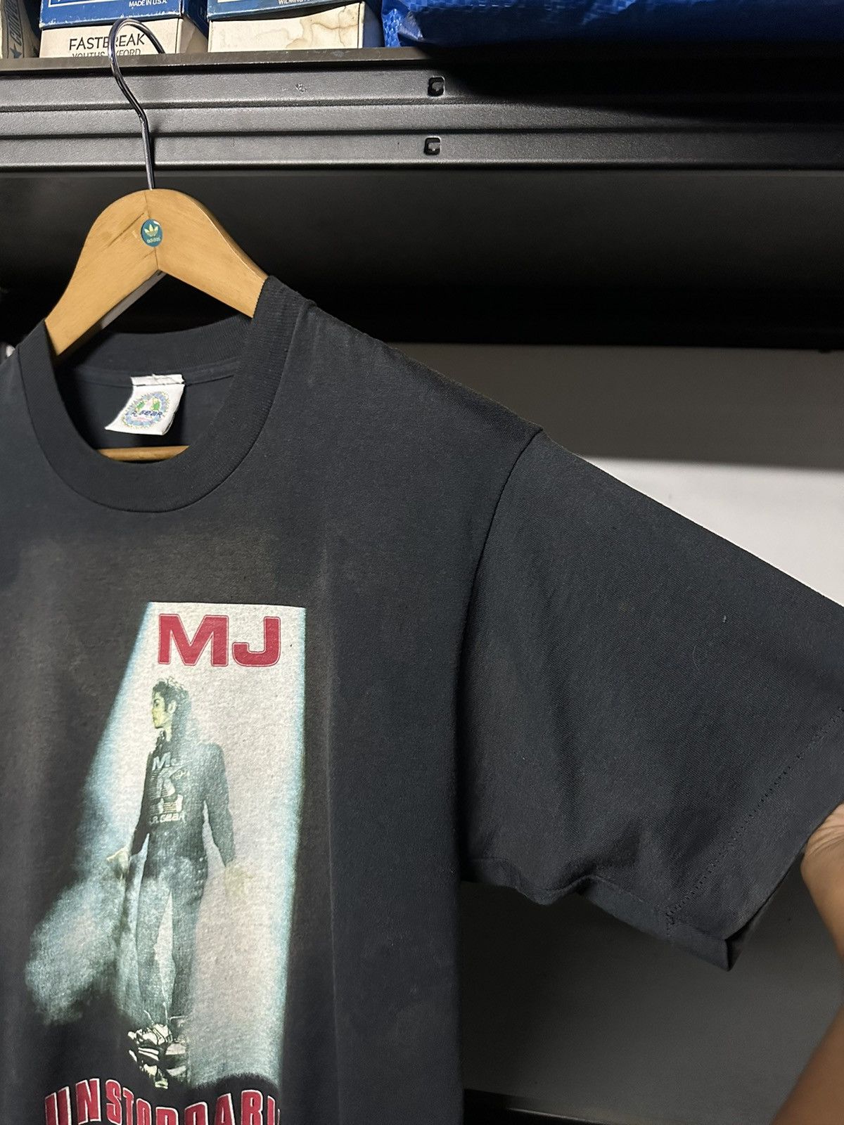 Band Tees × Rap Tees × Vintage Vintage 90s Michael Jackson La Gear Sun Faded Tee Size US M / EU 48-50 / 2 - 7 Thumbnail