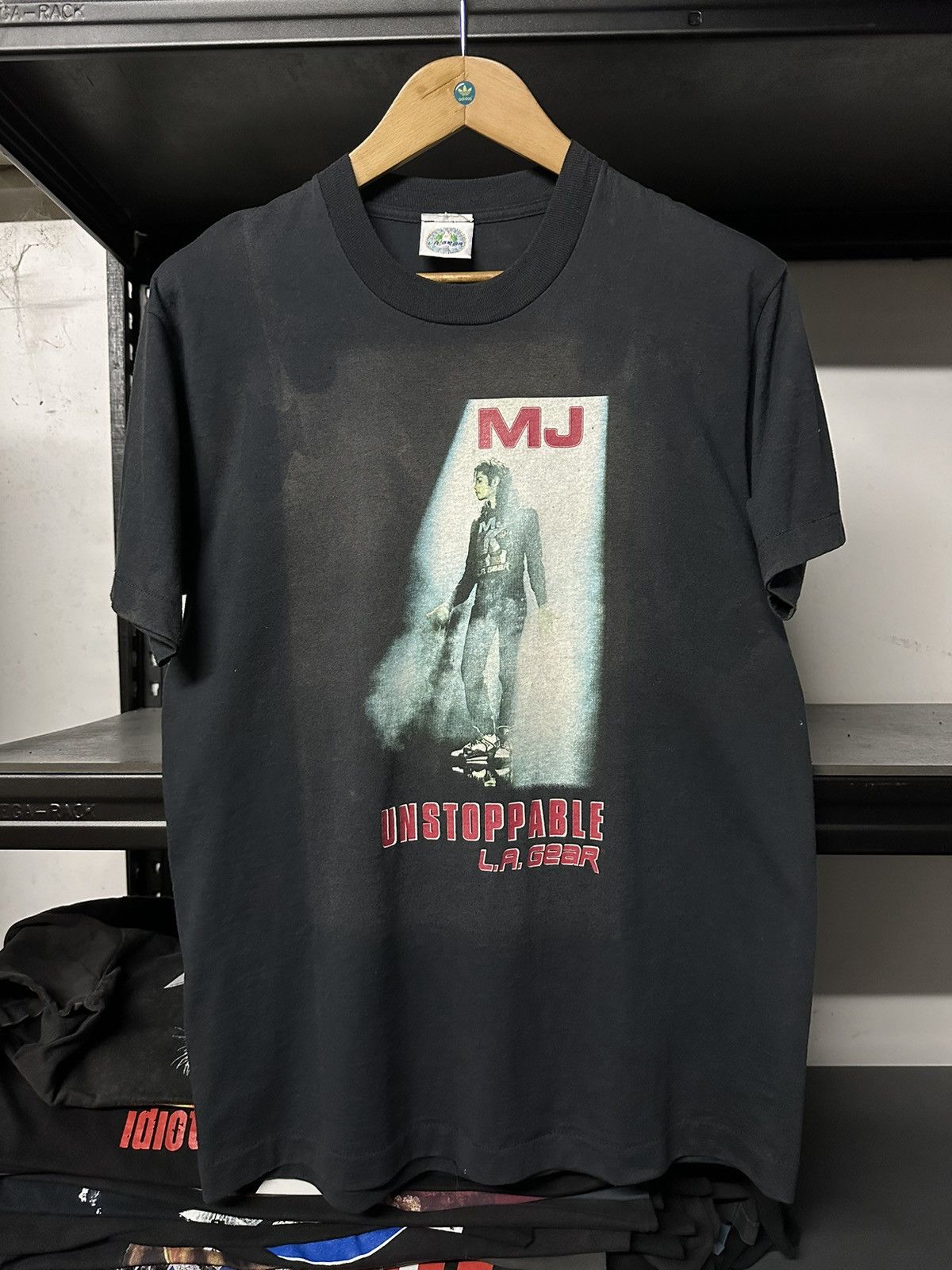 Band Tees × Rap Tees × Vintage Vintage 90s Michael Jackson La Gear Sun Faded Tee Size US M / EU 48-50 / 2 - 1 Thumbnail