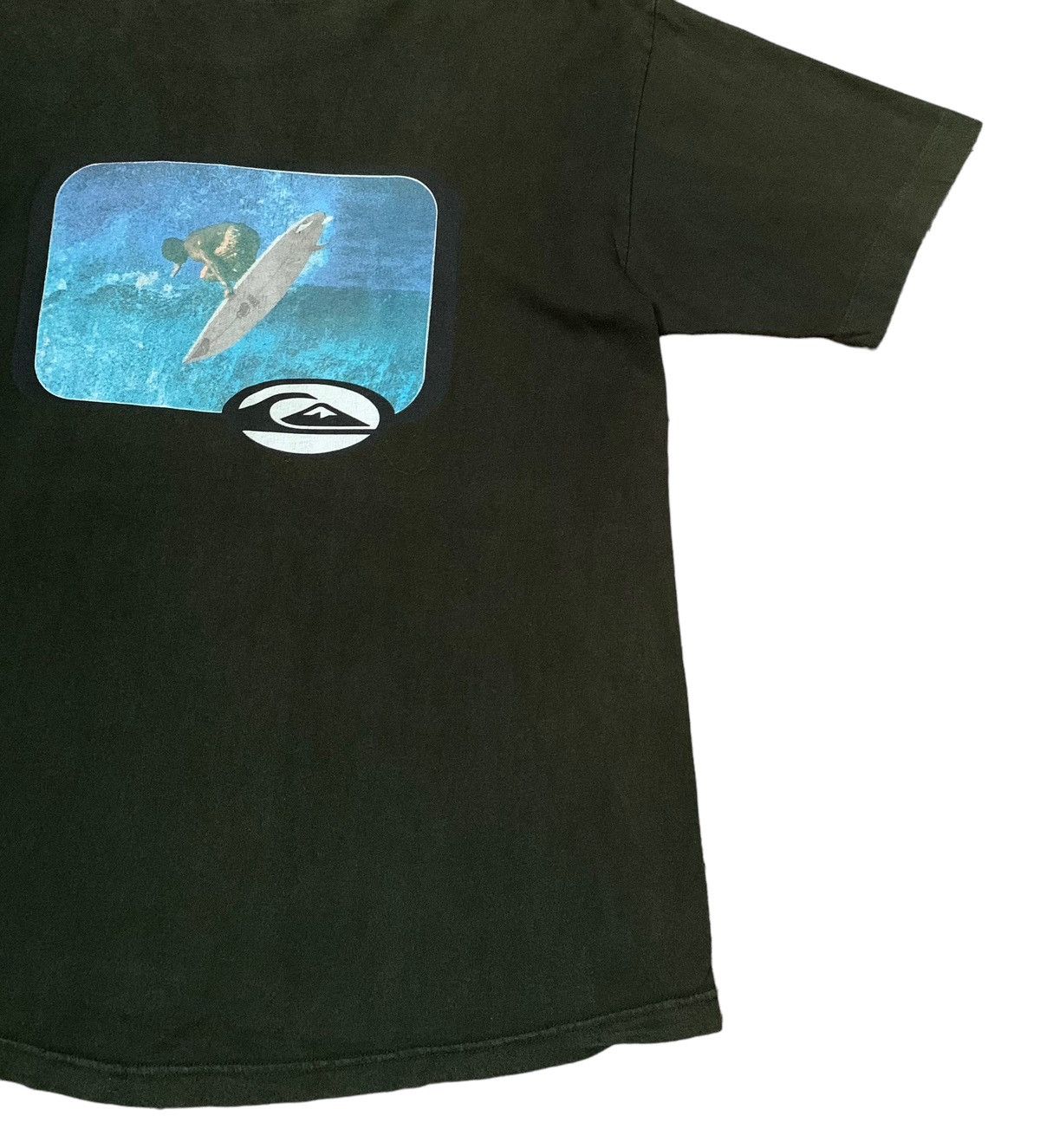 Quiksilver Rare Design Vintage Brand Surfing Quiksilver T-shirt 1990s Size US L / EU 52-54 / 3 - 4 Thumbnail