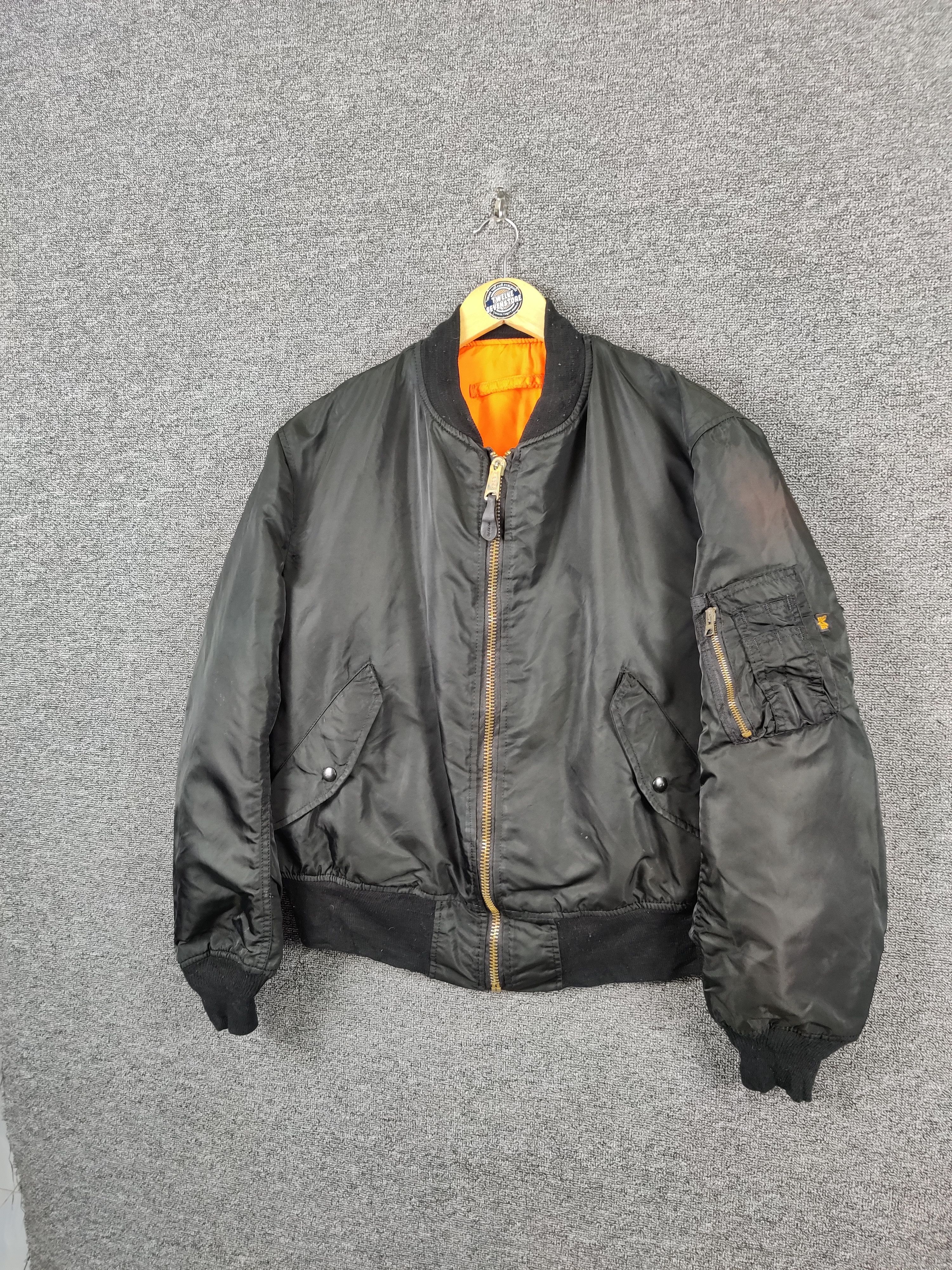 Alpha Industries Vintage 90s Alpha Industries Ma-1 Flight Bomber Jacket Size US L / EU 52-54 / 3 - 2 Thumbnail