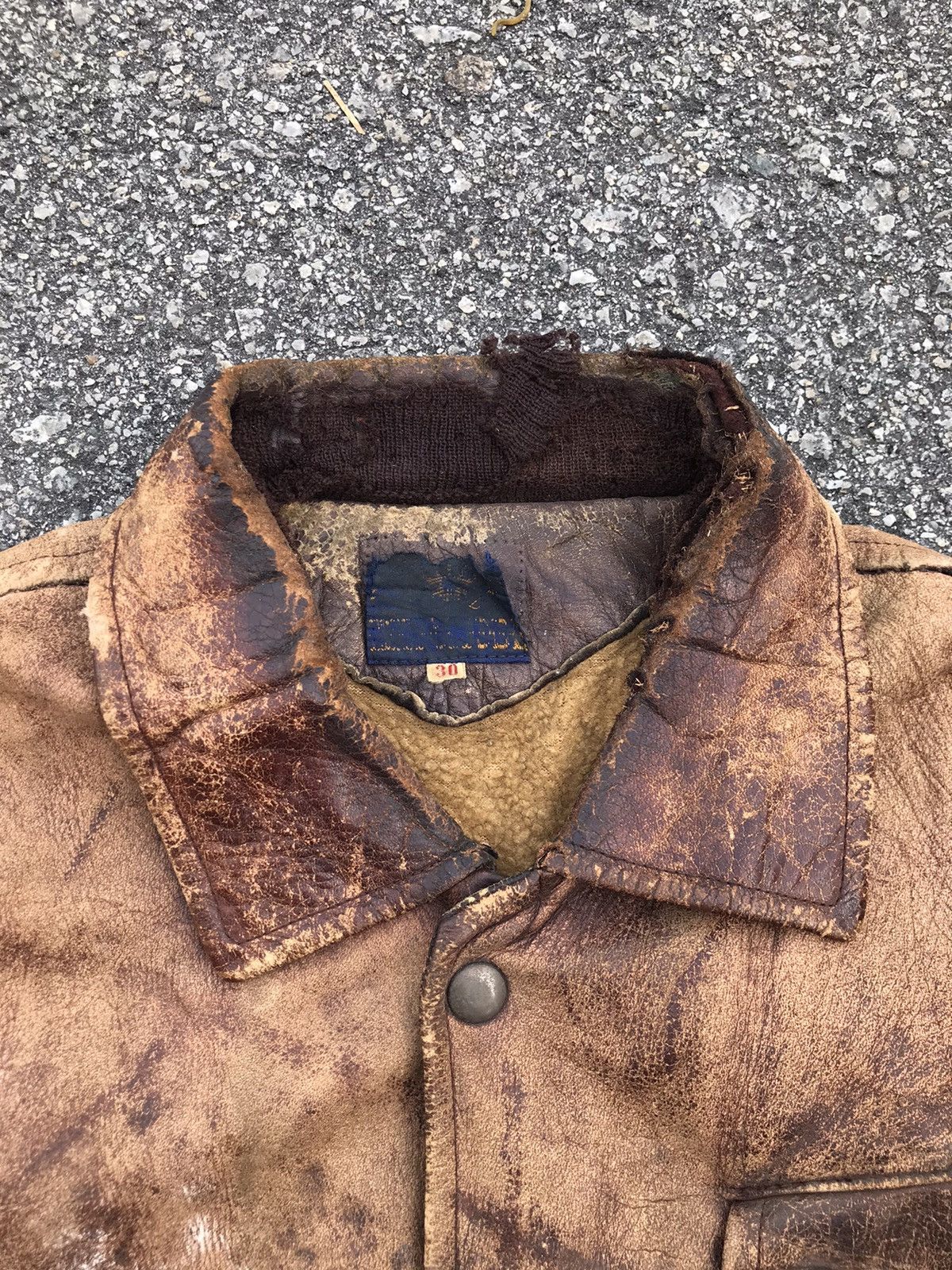 Vintage Vintage Distressed Rare Design Leather Jacket Size US L / EU 52-54 / 3 - 13 Thumbnail