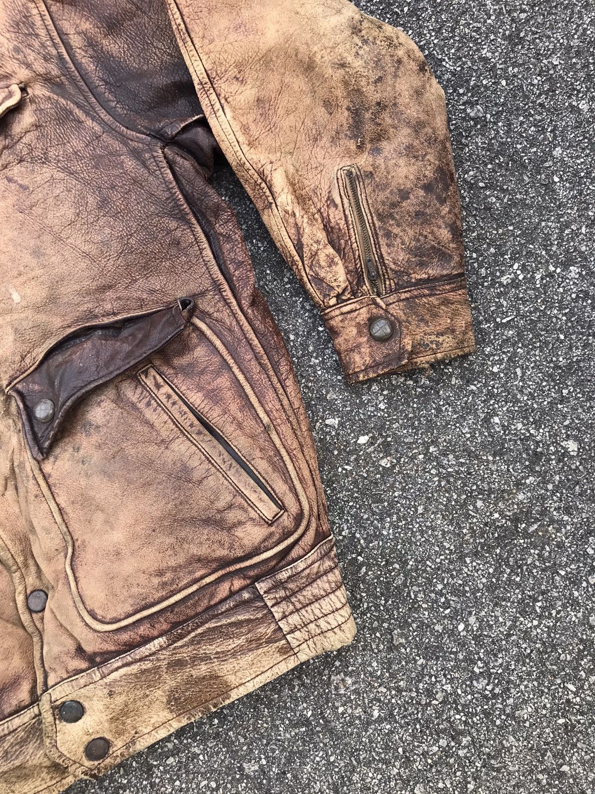 Vintage Vintage Distressed Rare Design Leather Jacket Size US L / EU 52-54 / 3 - 3 Thumbnail