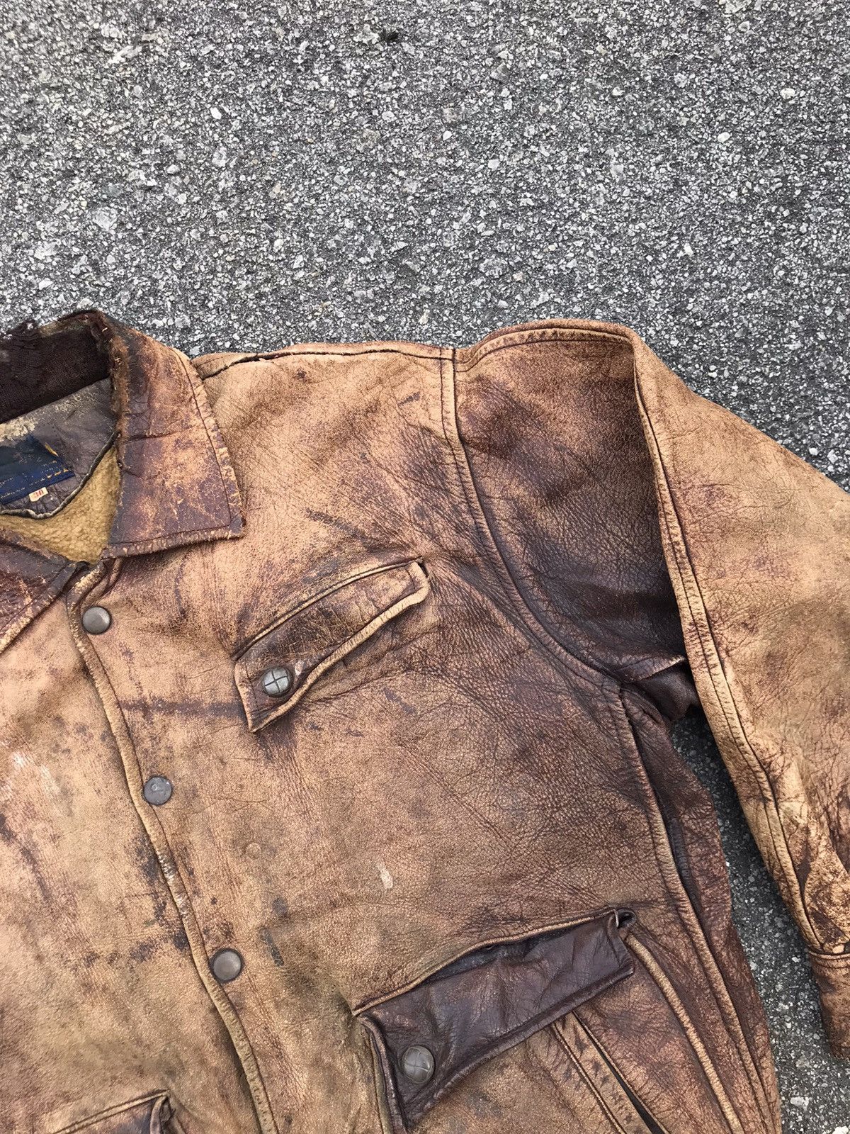 Vintage Vintage Distressed Rare Design Leather Jacket Size US L / EU 52-54 / 3 - 8 Thumbnail