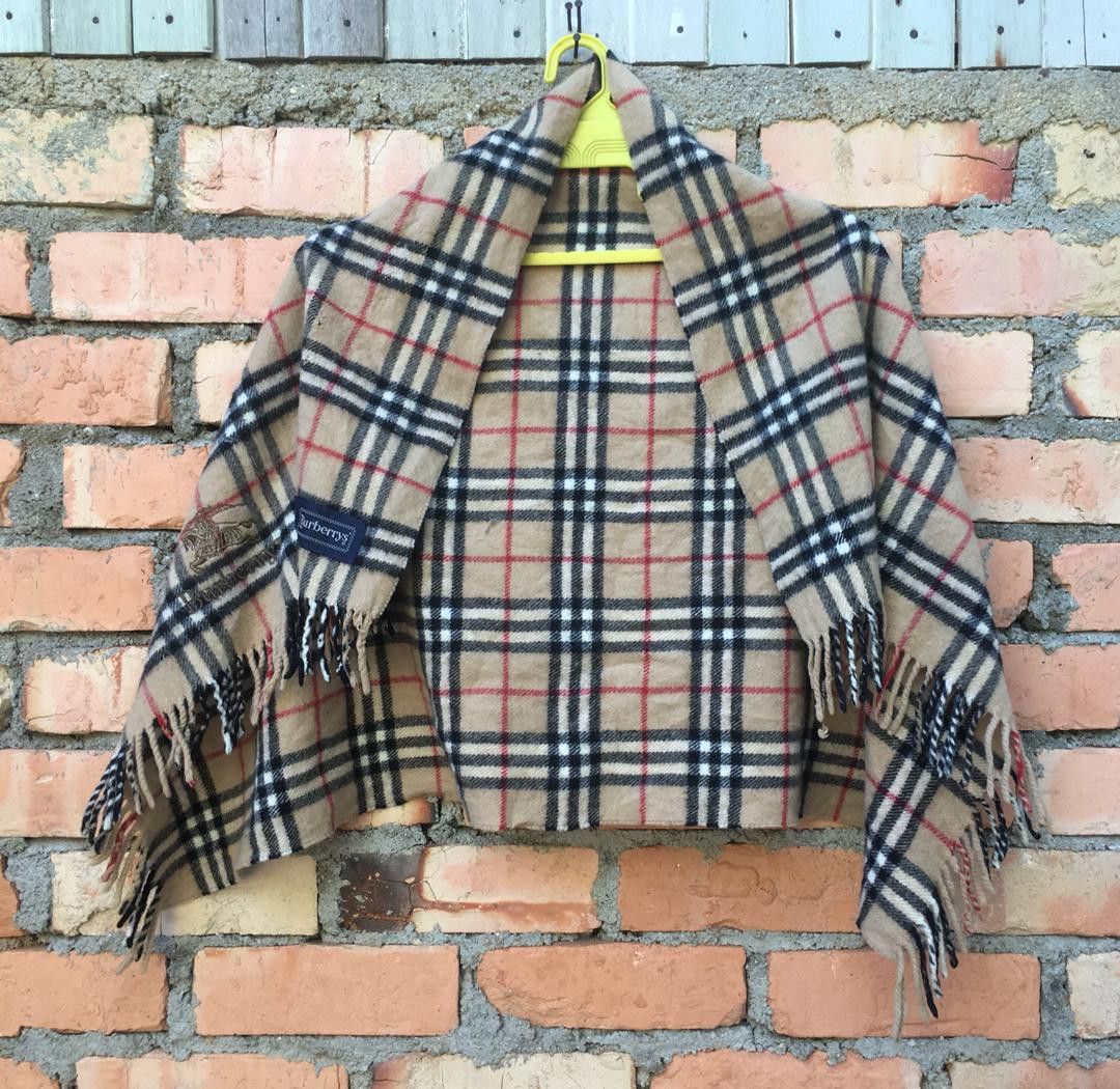 Burberry × Designer × Vintage Burberry Of London Scarves Nova check Size ONE SIZE - 1 Thumbnail