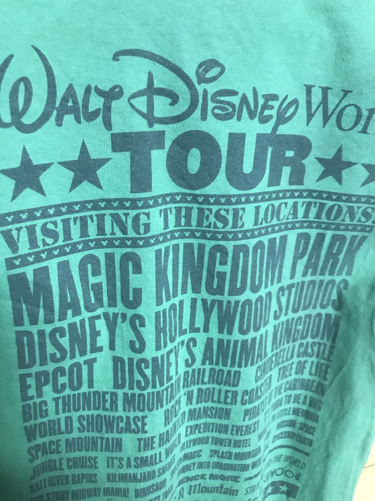 Disney 2010 Disney tour t-shirt Size US S / EU 44-46 / 1 - 14 Thumbnail