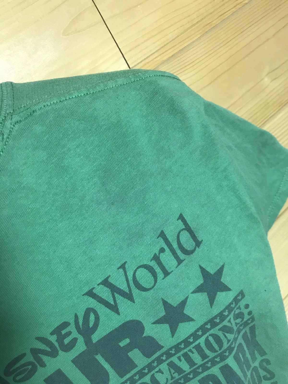 Disney 2010 Disney tour t-shirt Size US S / EU 44-46 / 1 - 10 Thumbnail