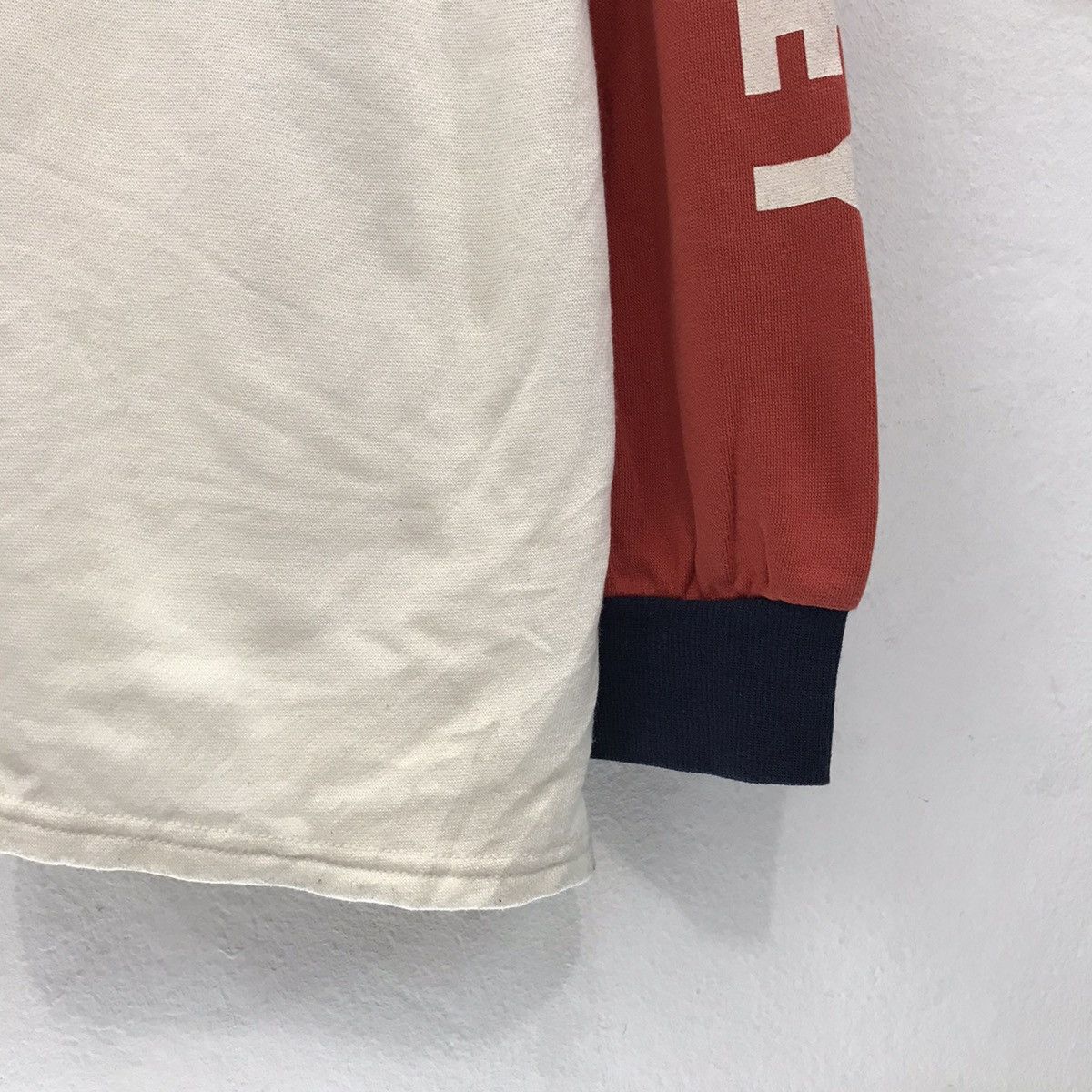 Cartoon Network × Disney × Mickey Mouse Mickey Mouse Sweatshirt Crewneck Biglogo Size US L / EU 52-54 / 3 - 3 Thumbnail