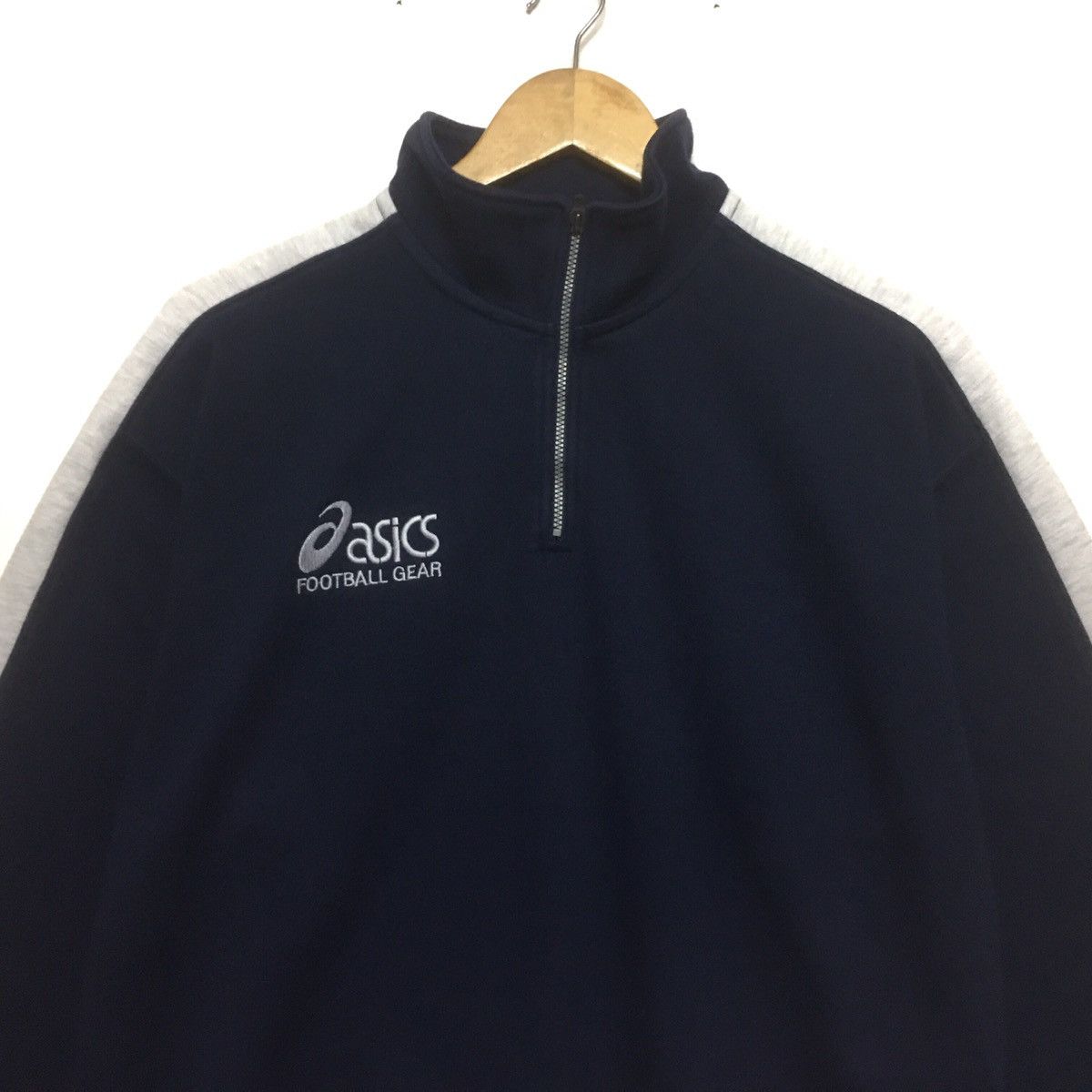 Asics Vintage Asics Football Gear half zip Sweatshirt Embroidery Size US M / EU 48-50 / 2 - 2 Thumbnail