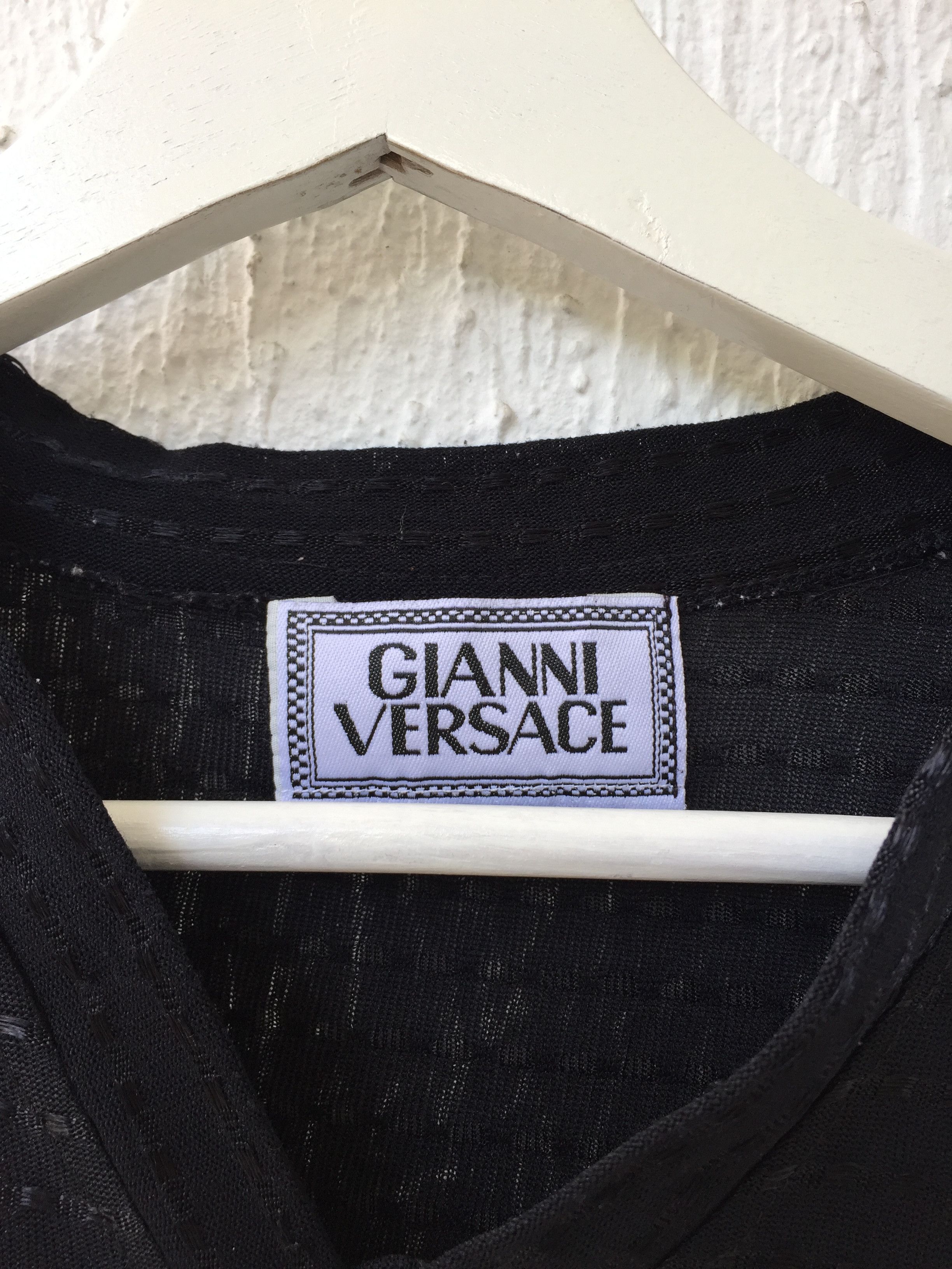 Versace chest logo mesh tee Size US M / EU 48-50 / 2 - 3 Thumbnail