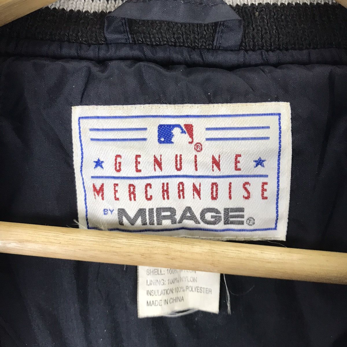 MLB Vintage MLB 1996 Morimen Chicago White Sox by Mirage Bomber Size US M / EU 48-50 / 2 - 14 Thumbnail