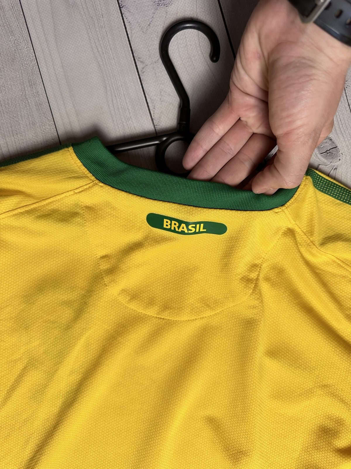 Nike × Vintage Vintage Nike Brasil soccer jersey size L Brazil Size US L / EU 52-54 / 3 - 7 Thumbnail