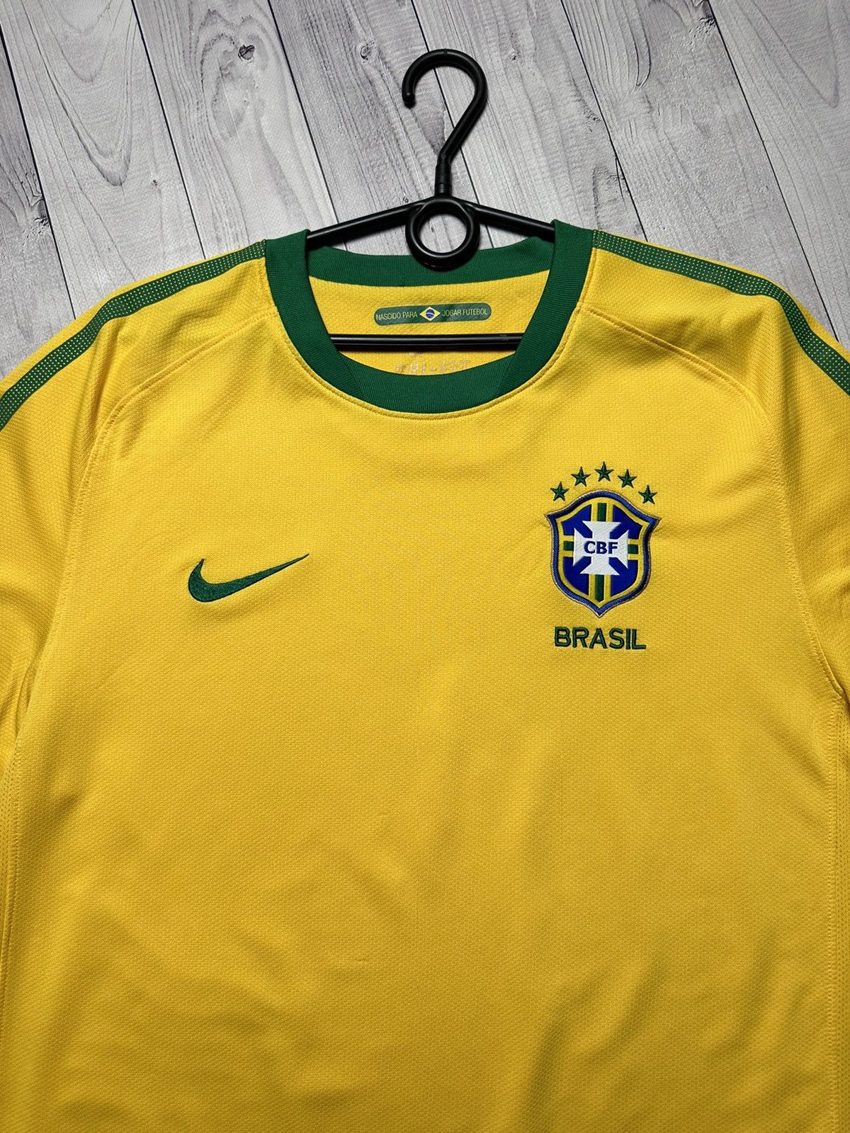 Nike × Vintage Vintage Nike Brasil soccer jersey size L Brazil Size US L / EU 52-54 / 3 - 2 Thumbnail