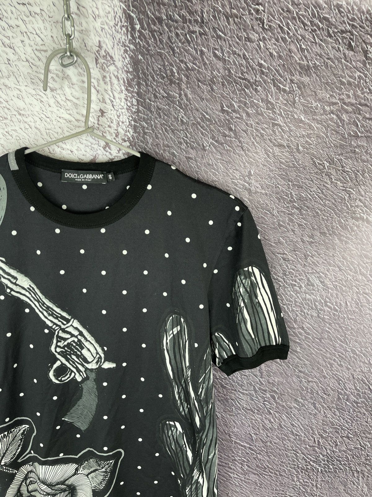 Dolce & Gabbana Dolce & Gabbana Gun n Rose printed dot pattern tee shirt Size US S / EU 44-46 / 1 - 6 Thumbnail
