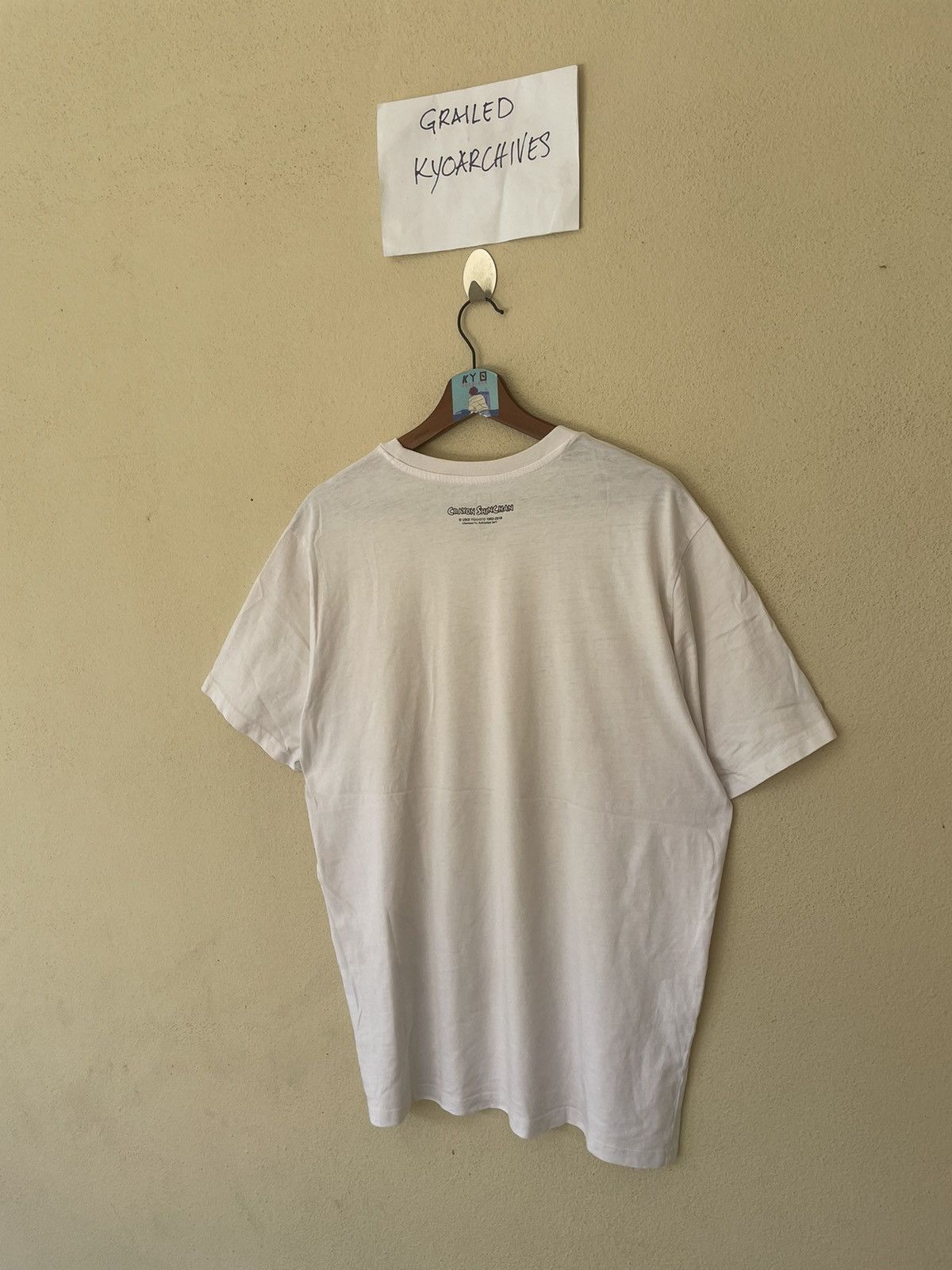 Japanese Brand CRAYON SHIN CHAN TEE Size US XL / EU 56 / 4 - 5 Thumbnail
