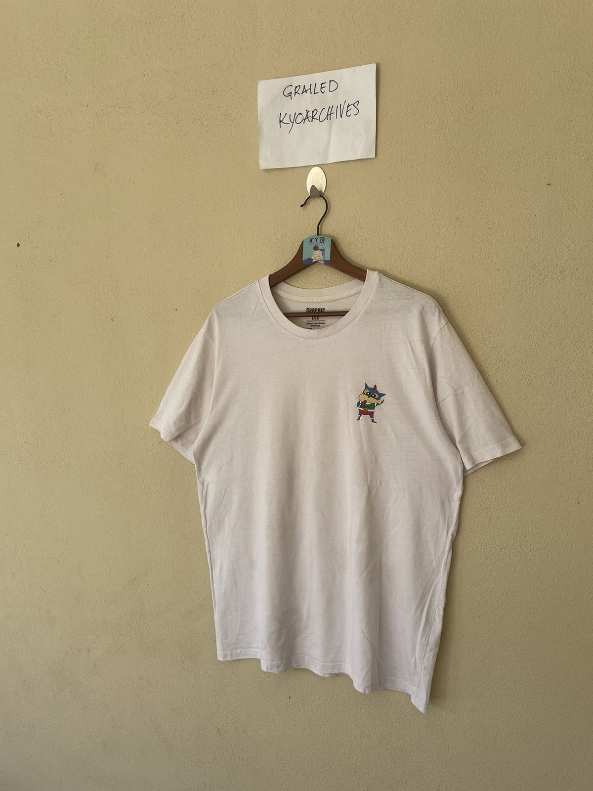 Japanese Brand CRAYON SHIN CHAN TEE Size US XL / EU 56 / 4 - 2 Thumbnail