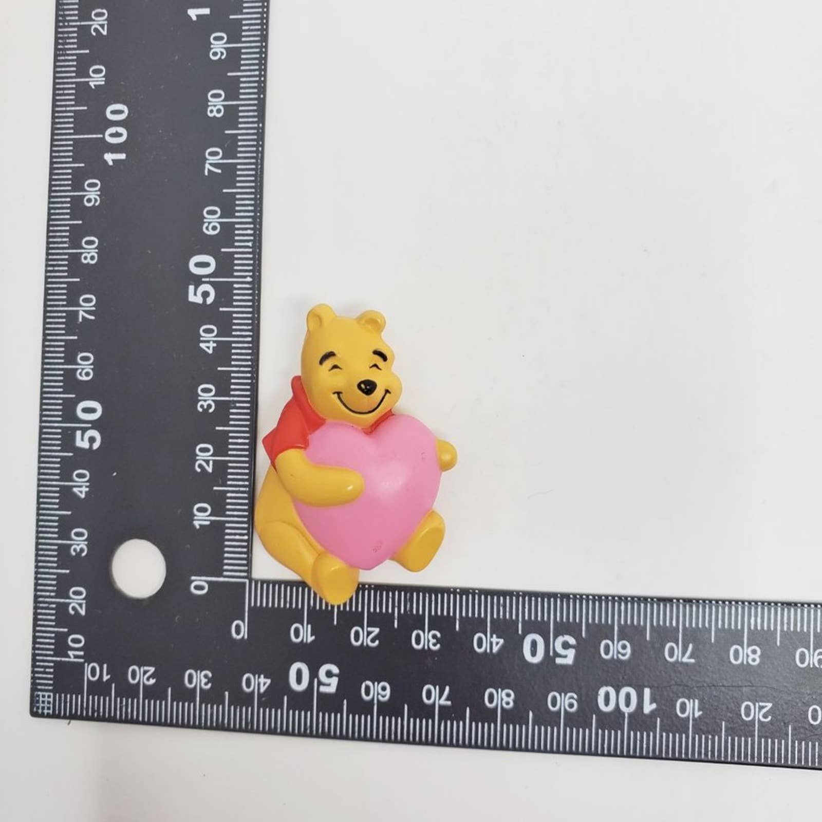 Disney VTG Disney X Hallmark Winnie the Pooh Pink Heart Brooch Size ONE SIZE - 10 Thumbnail