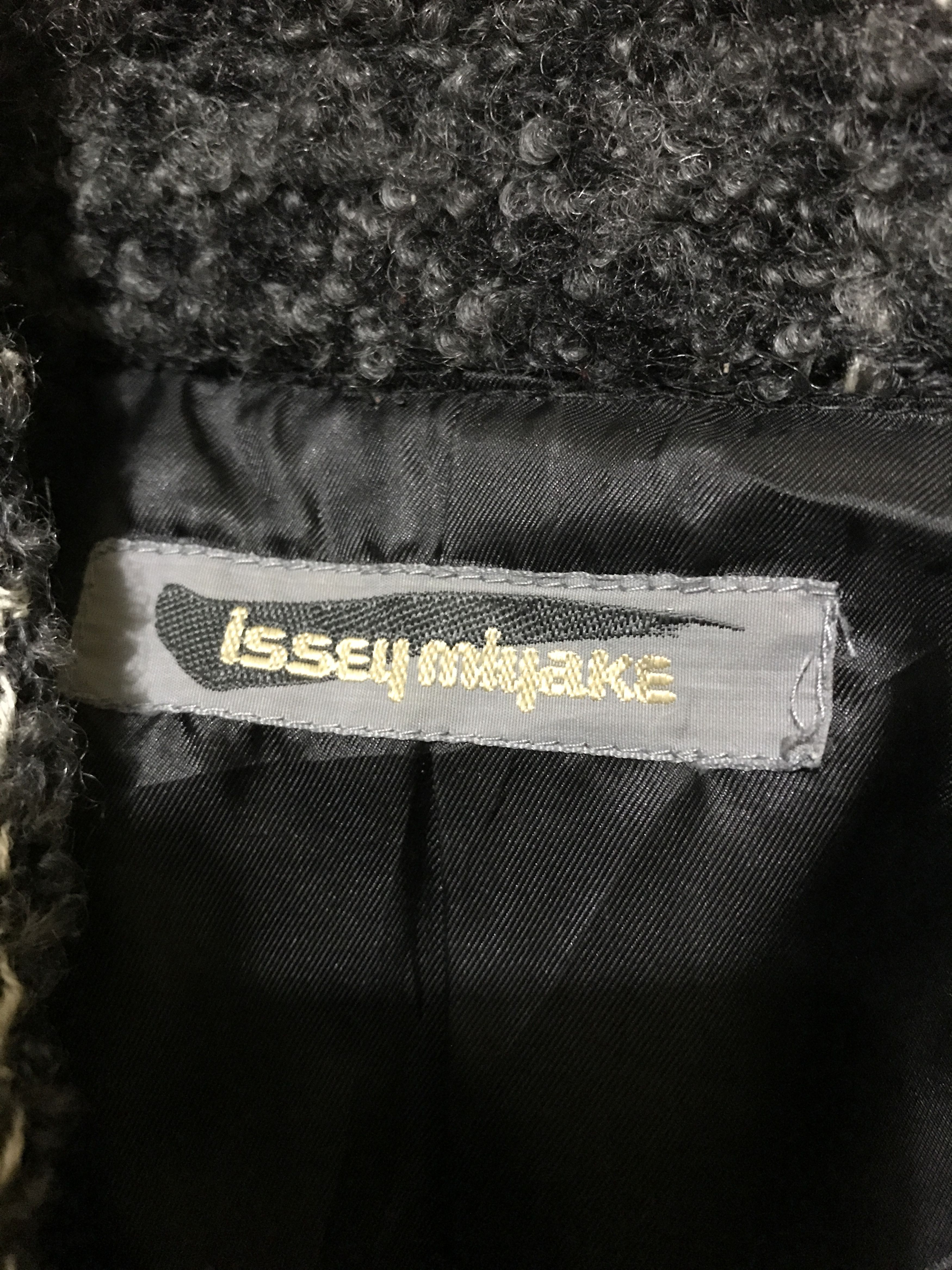 Issey Miyake 80s Issey Miyake Wool Patchwork Jacket Size US M / EU 48-50 / 2 - 3 Thumbnail