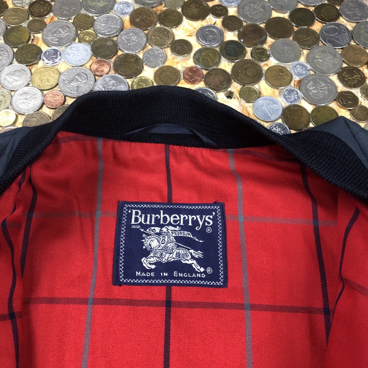 Burberry Burberry’s Vintage sport bomber jacket Size US M / EU 48-50 / 2 - 3 Thumbnail