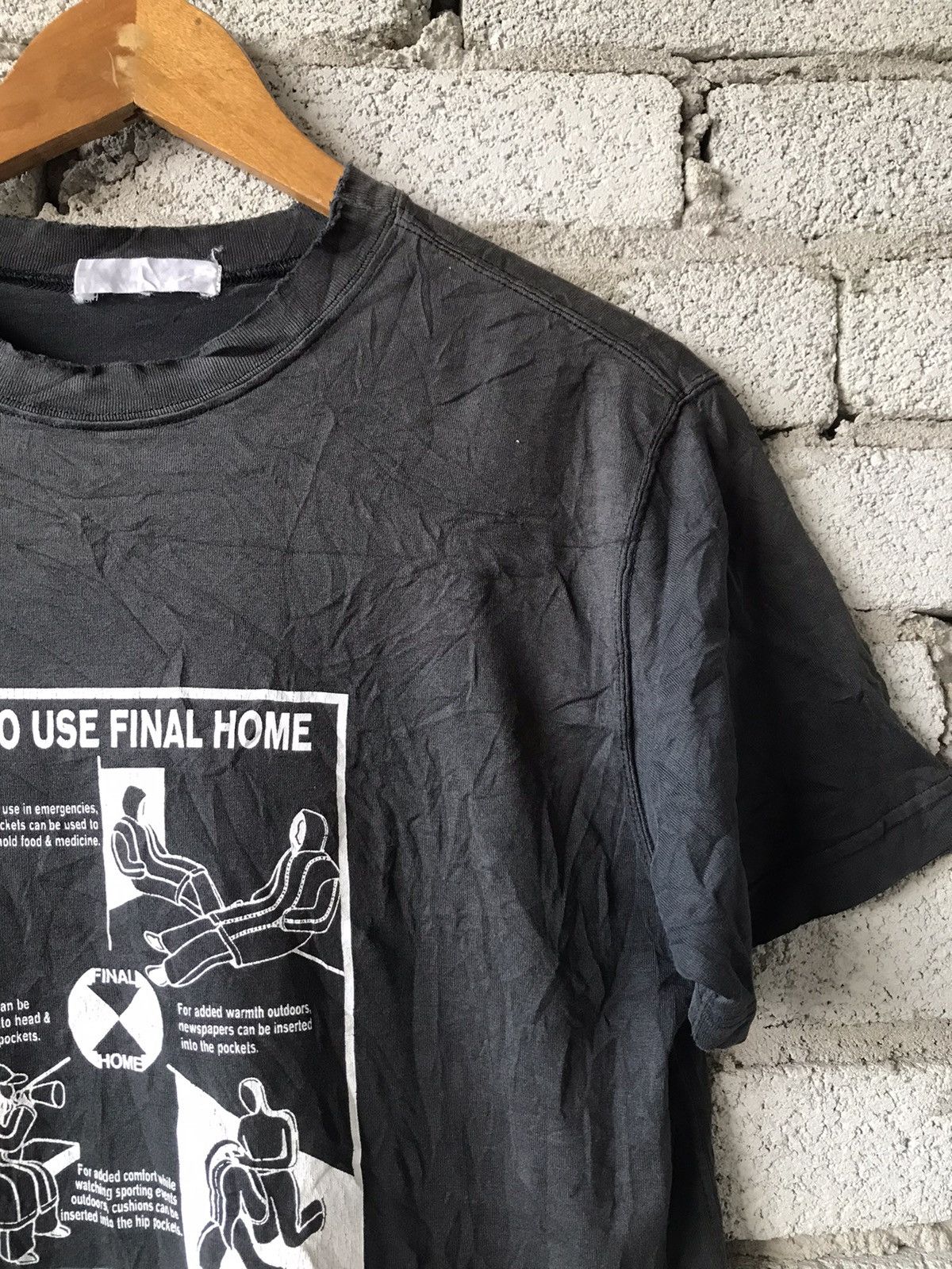 Final Home Final Home distressed/sun faded Size US S / EU 44-46 / 1 - 9 Thumbnail