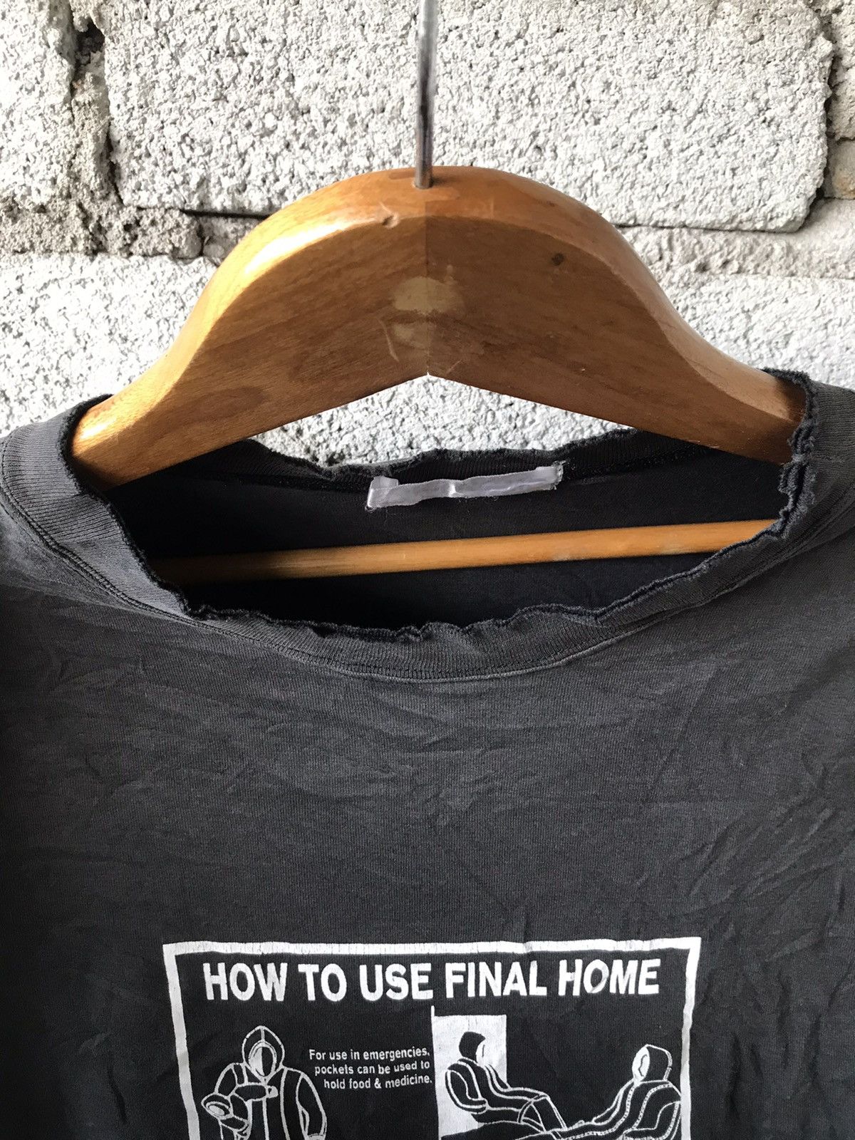 Final Home Final Home distressed/sun faded Size US S / EU 44-46 / 1 - 7 Thumbnail
