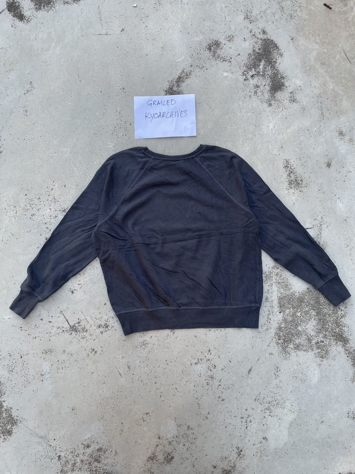 H&M × Mickey Mouse MICKEY MOUSE LABUCCI SWEATSHIRT Size US M / EU 48-50 / 2 - 4 Thumbnail