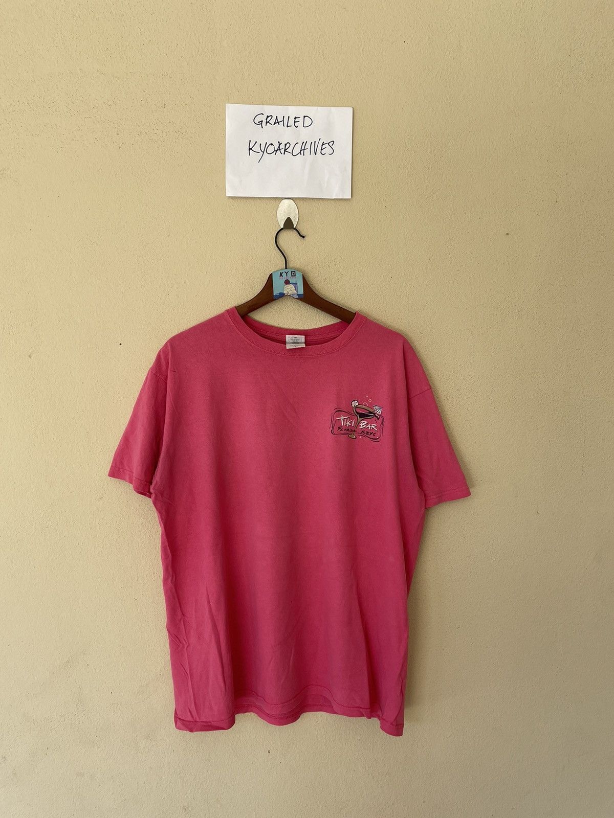 Anvil TIKI BAR PINK TEE Size US L / EU 52-54 / 3 - 4 Thumbnail