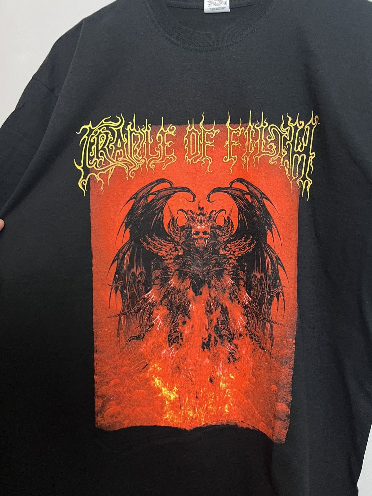 Band Tees Rare Vintage 00s CRADLE OF FILTH “Peace Through Tee Band M Size US M / EU 48-50 / 2 - 3 Thumbnail