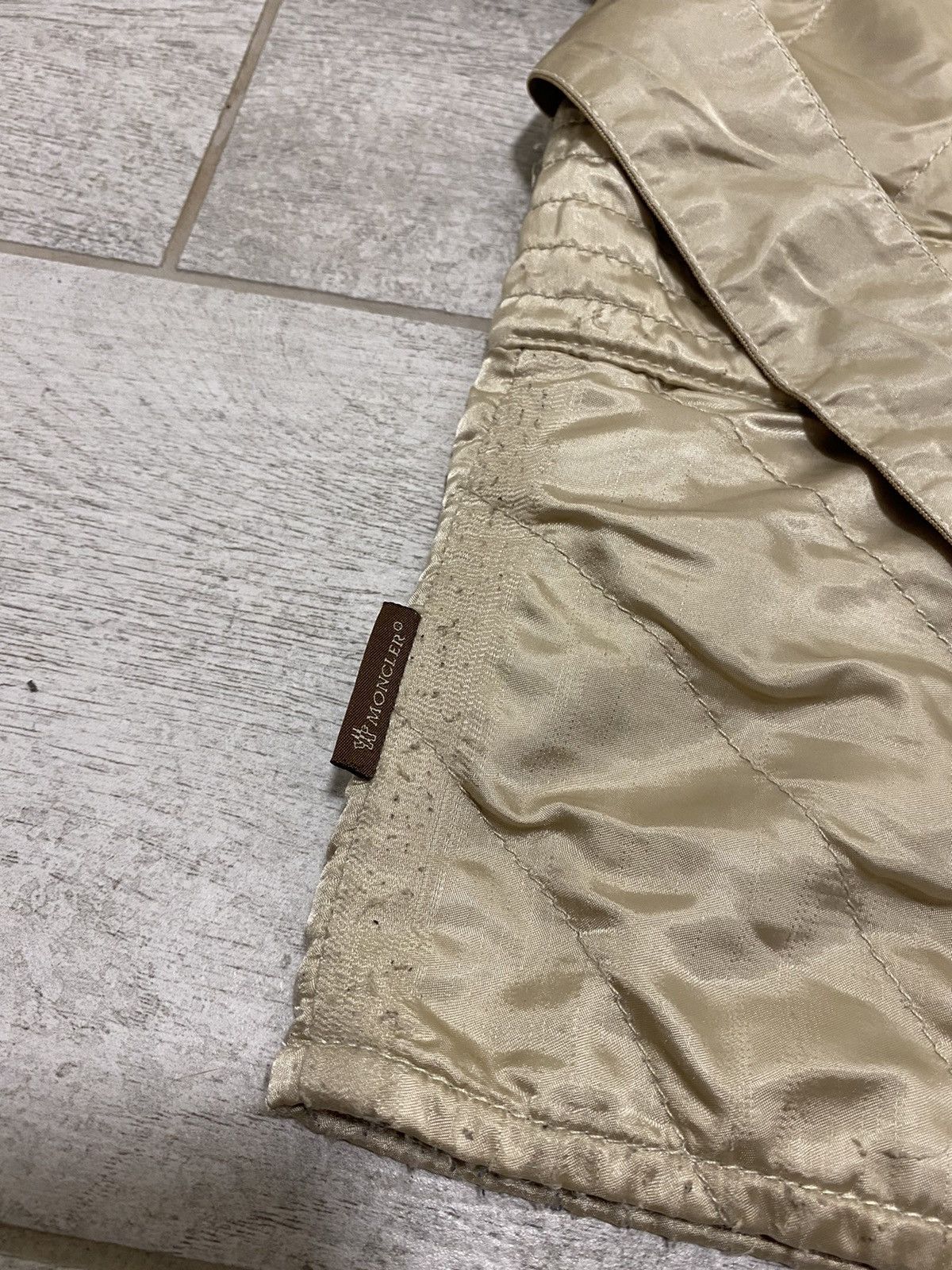 Moncler × Vintage Moncler Vintage Beige Zip Jacket With Women’s Belt Size ONE SIZE - 19 Thumbnail