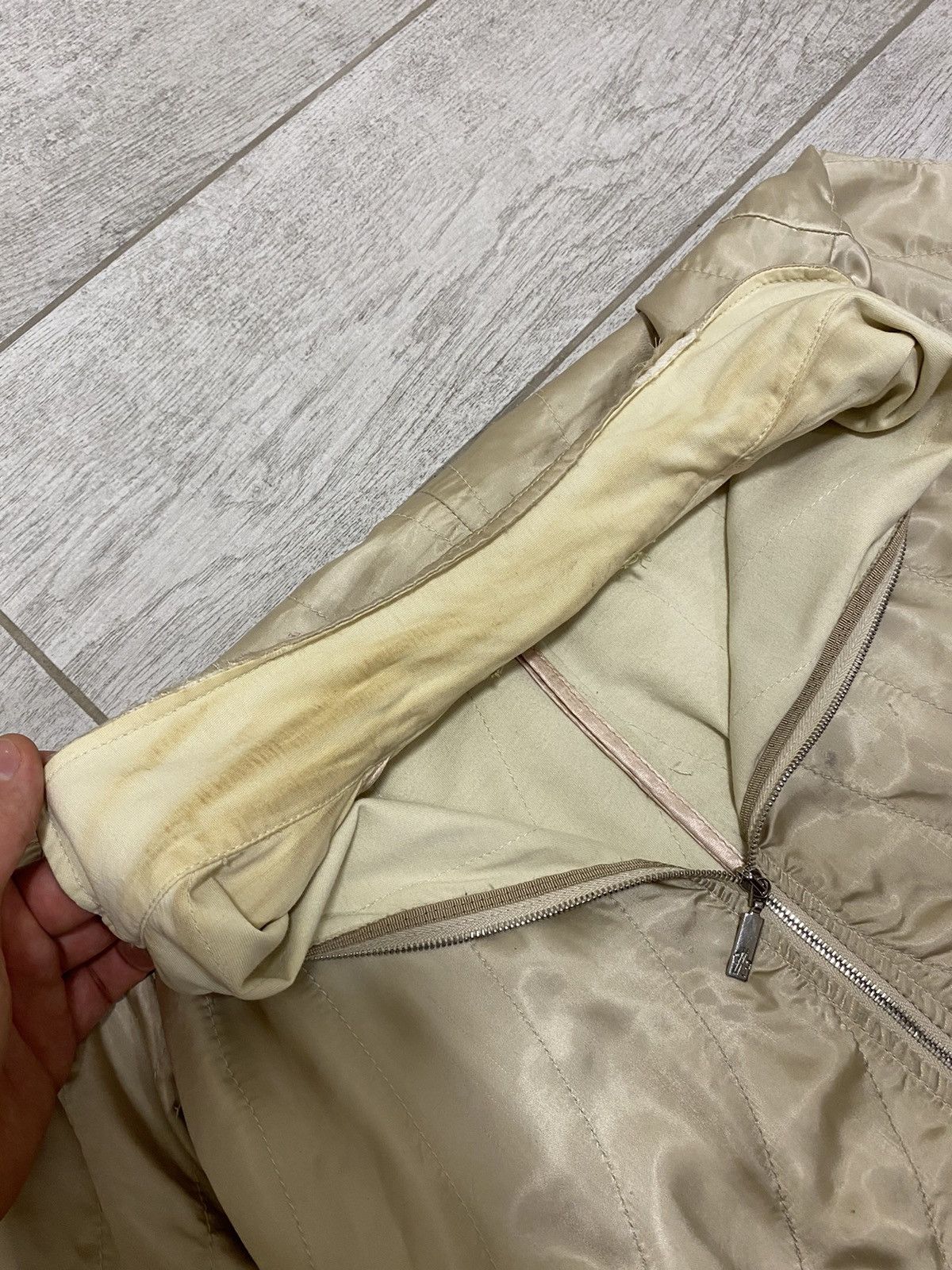 Moncler × Vintage Moncler Vintage Beige Zip Jacket With Women’s Belt Size ONE SIZE - 16 Thumbnail