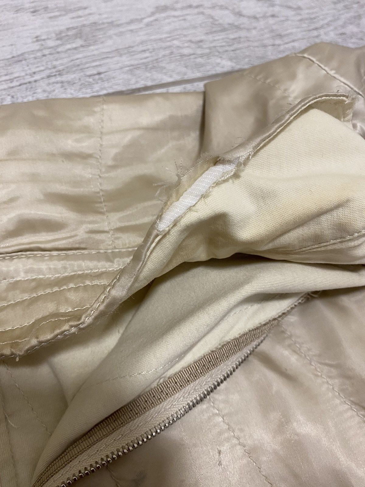Moncler × Vintage Moncler Vintage Beige Zip Jacket With Women’s Belt Size ONE SIZE - 17 Thumbnail