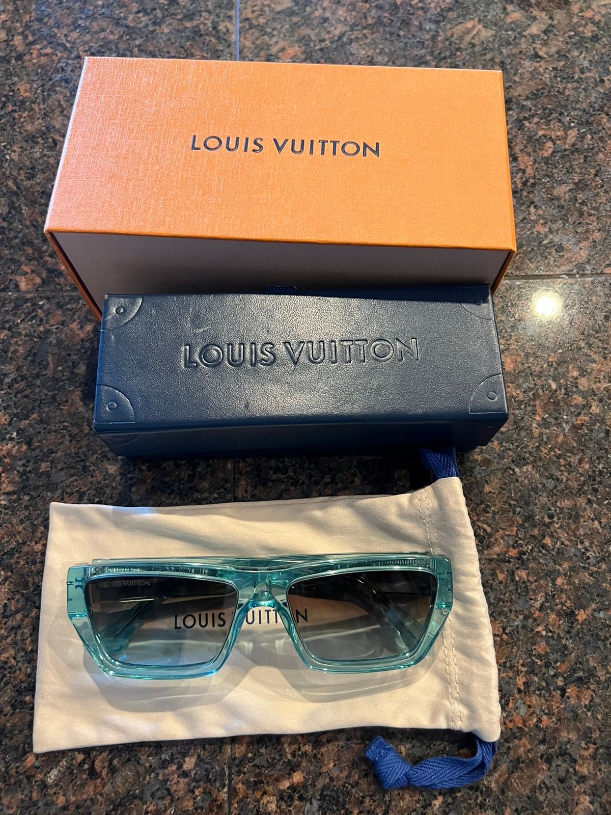 Louis Vuitton Louis Vuitton Twister Sunglasses Teal Like New