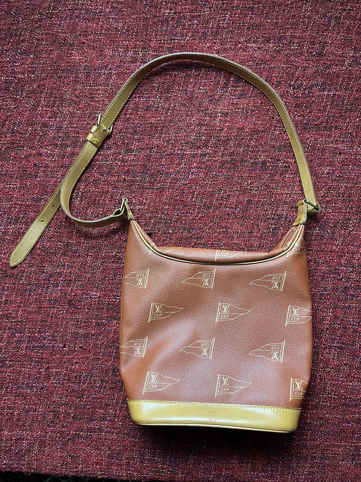 Louis Vuitton × Vintage Louis Vuitton cup vintage 90s deadstock shoulder bag Size ONE SIZE - 1 Thumbnail