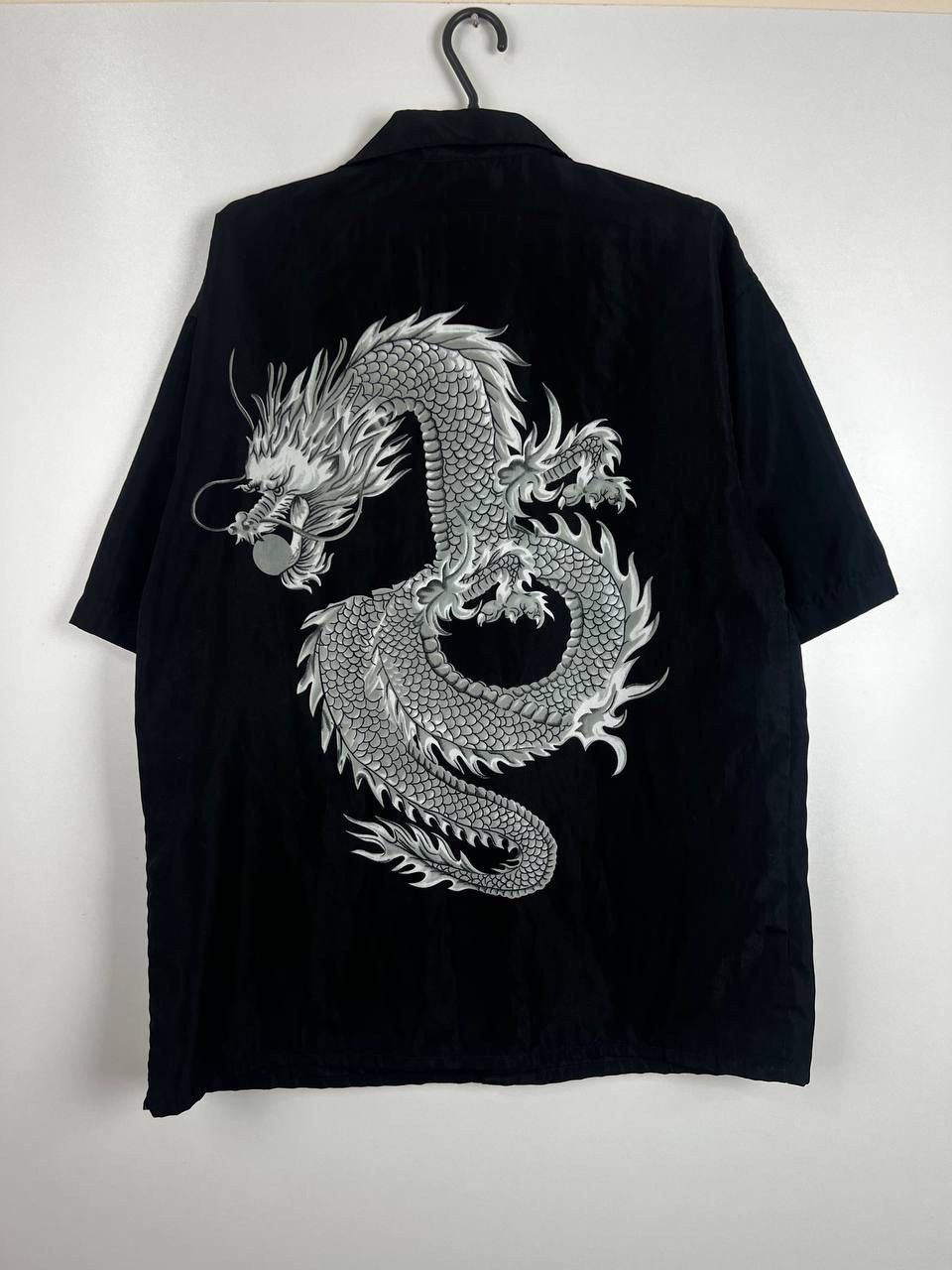 Vintage Dragon crazy vintage shirts size M Size US M / EU 48-50 / 2 - 3 Thumbnail