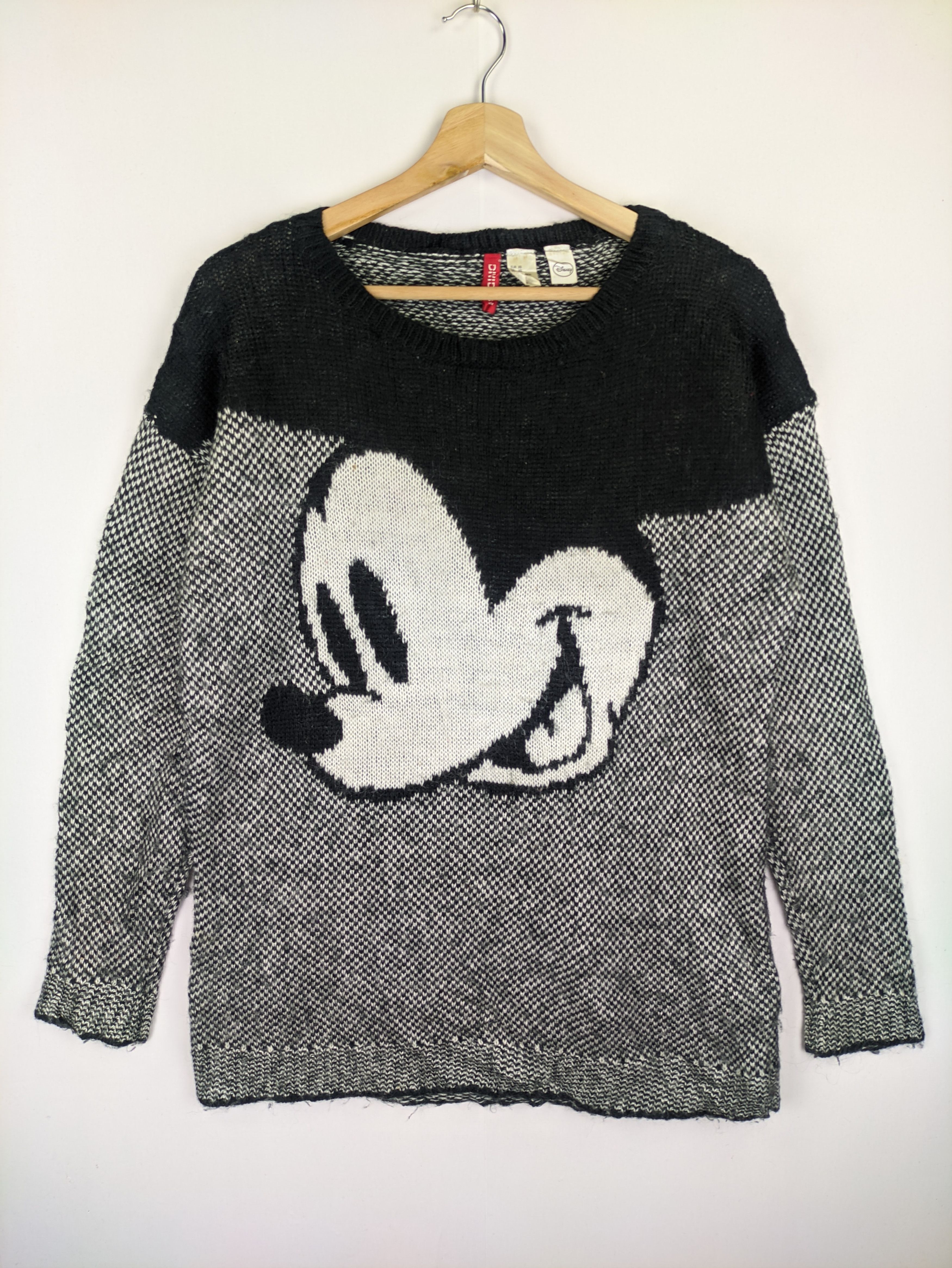 Disney Steals🔥Knit Sweater Mickey Mouse by H&M Size M / US 6-8 / IT 42-44 - 1 Thumbnail