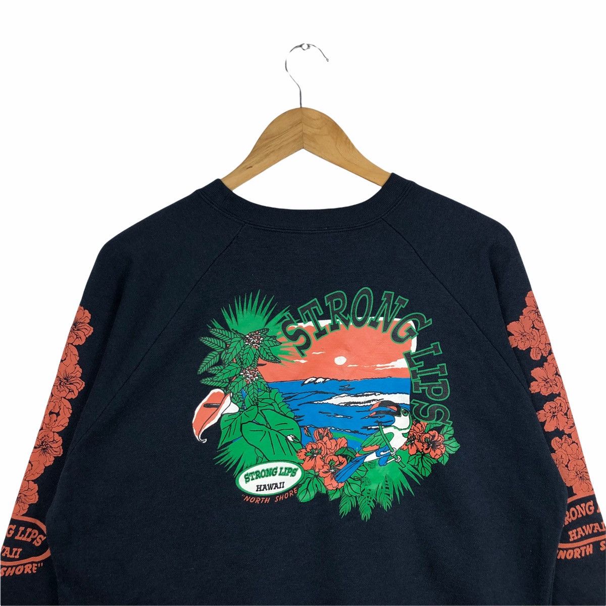 Vintage VINTAGE STRONG LIPS HAWAI SWEATSHIRT CASUAL JUMPER Size US L / EU 52-54 / 3 - 4 Thumbnail