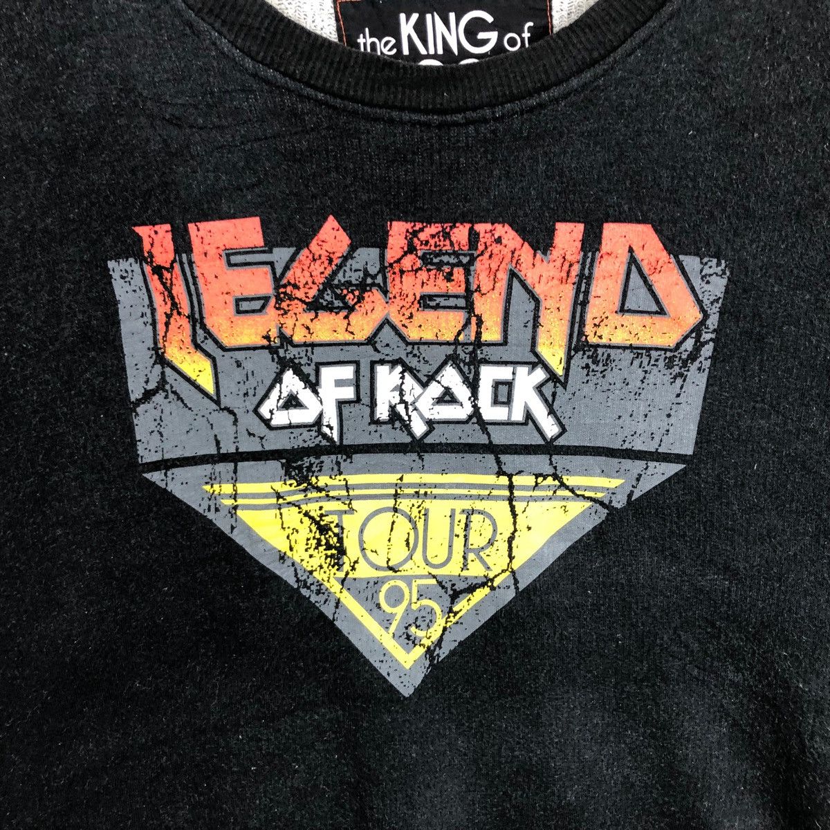 Vintage VINTAGE LEGEND OF ROCK TOUR 1995 SWEATSHIRT CASUAL JUMPER Size US L / EU 52-54 / 3 - 4 Thumbnail