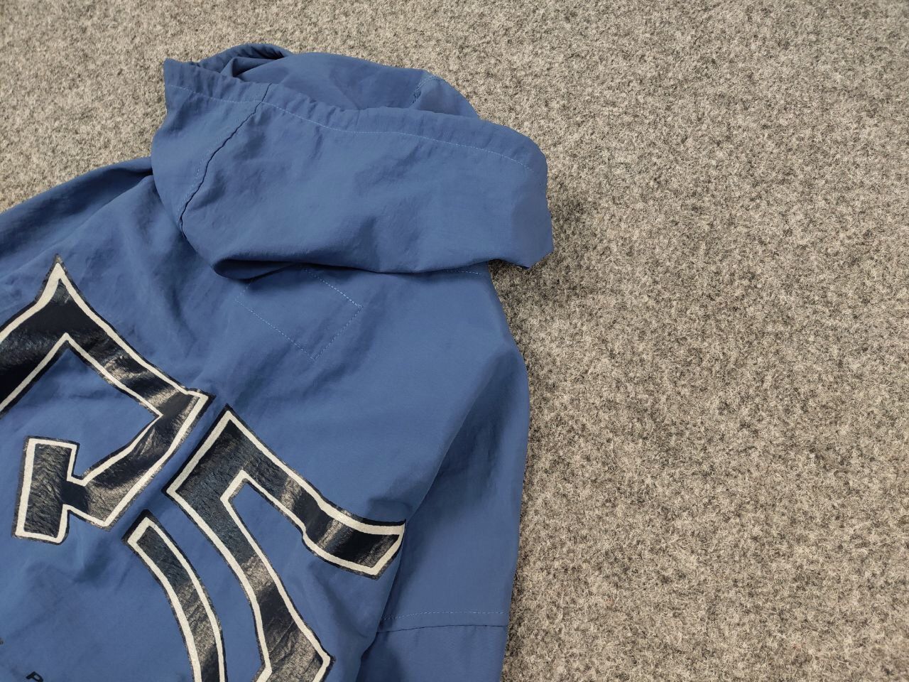 Quiksilver Vintage 90's Quiksilver Saltwater Light Blue big Logo Jacket Size US S / EU 44-46 / 1 - 4 Thumbnail