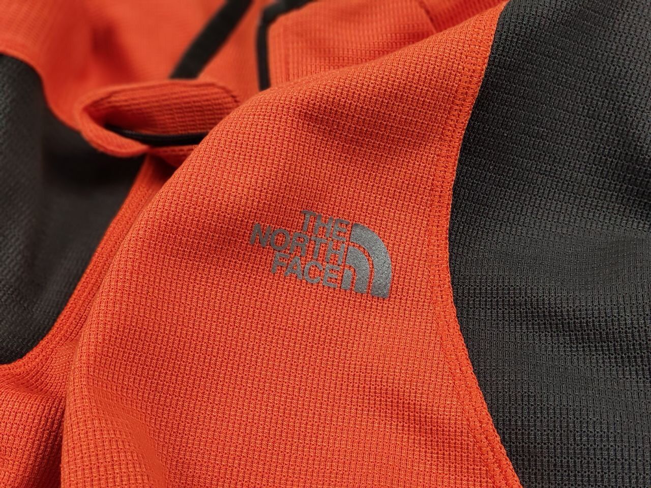 The North Face Vintage The North Face Polartec Light Orange Zip Jacket Size US M / EU 48-50 / 2 - 18 Thumbnail
