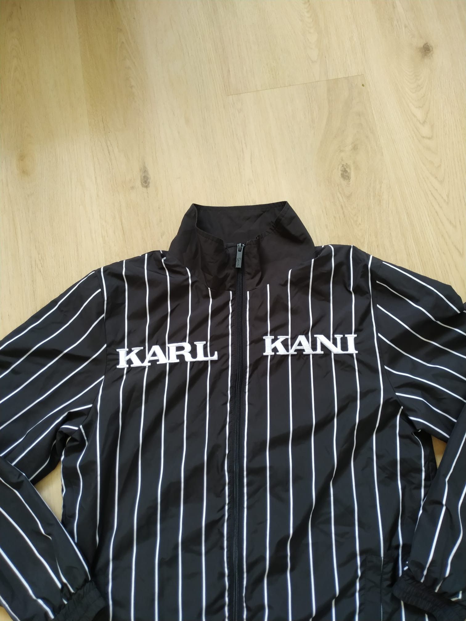 Karl Kani Karl Kani stripped light jacket S bomber Size US S / EU 44-46 / 1 - 2 Thumbnail