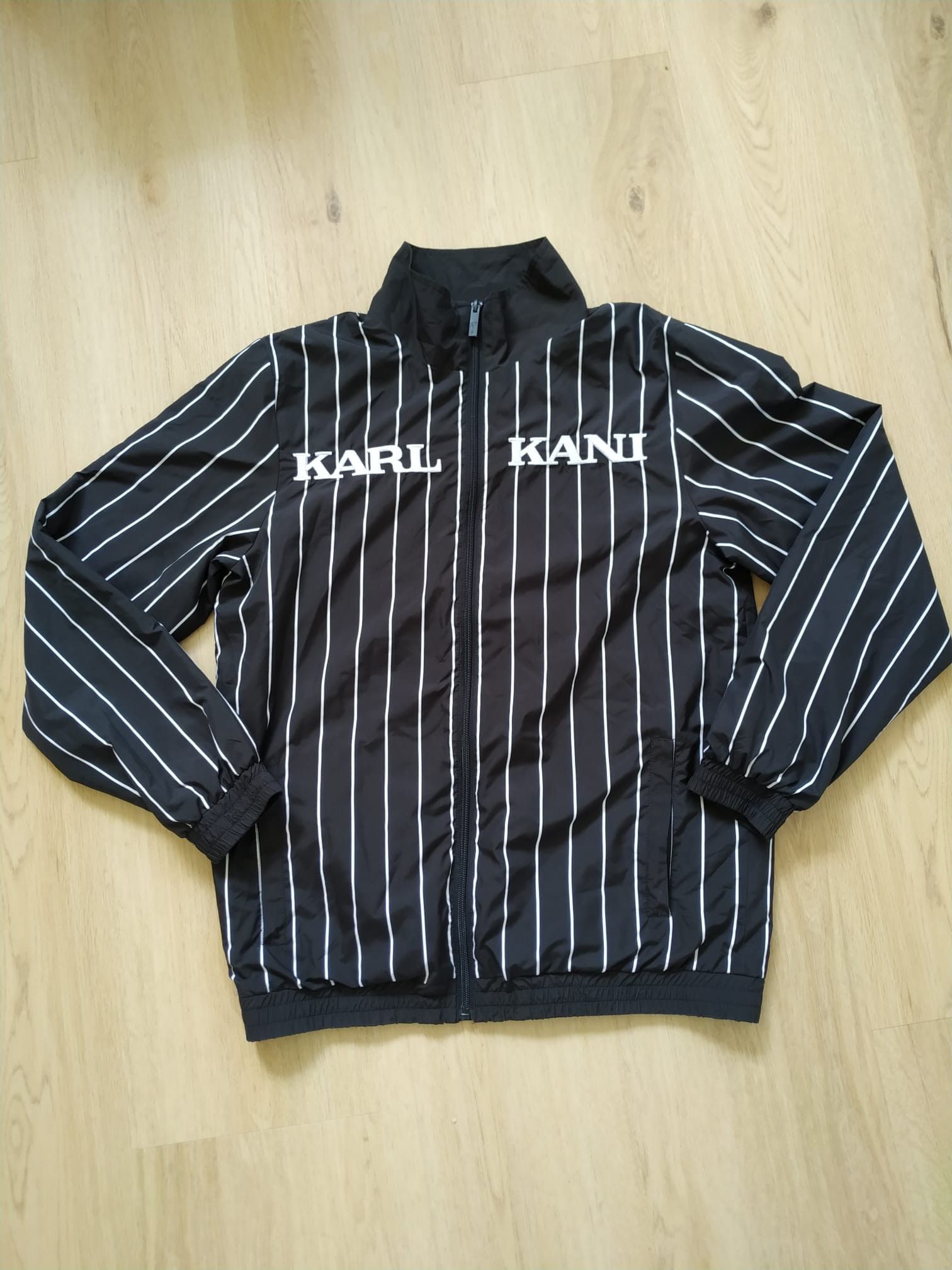 Karl Kani Karl Kani stripped light jacket S bomber Size US S / EU 44-46 / 1 - 1 Thumbnail