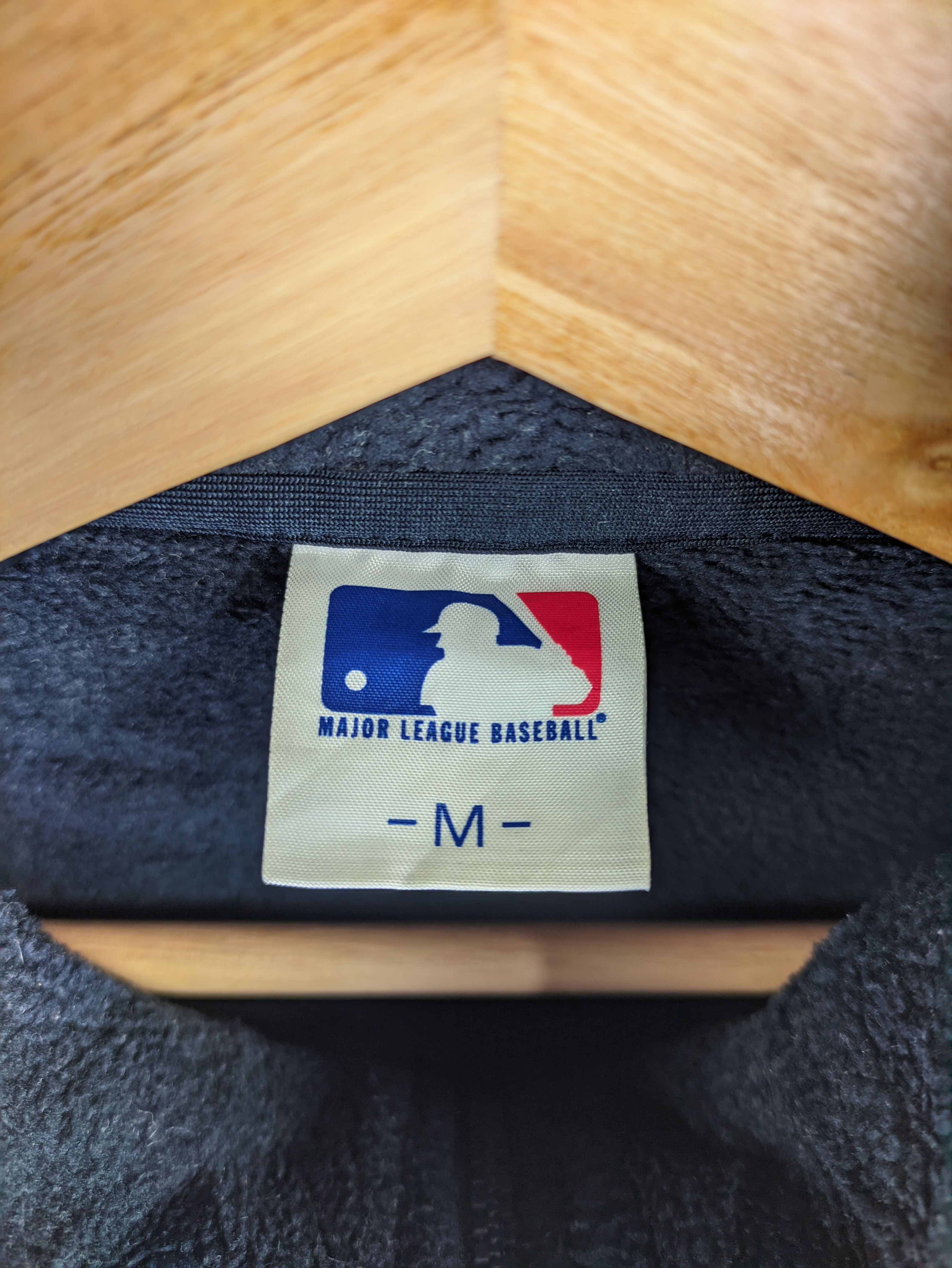MLB Steals🔥Uniqlo Fleece Sweater MLB NY Yankees Size US M / EU 48-50 / 2 - 3 Thumbnail