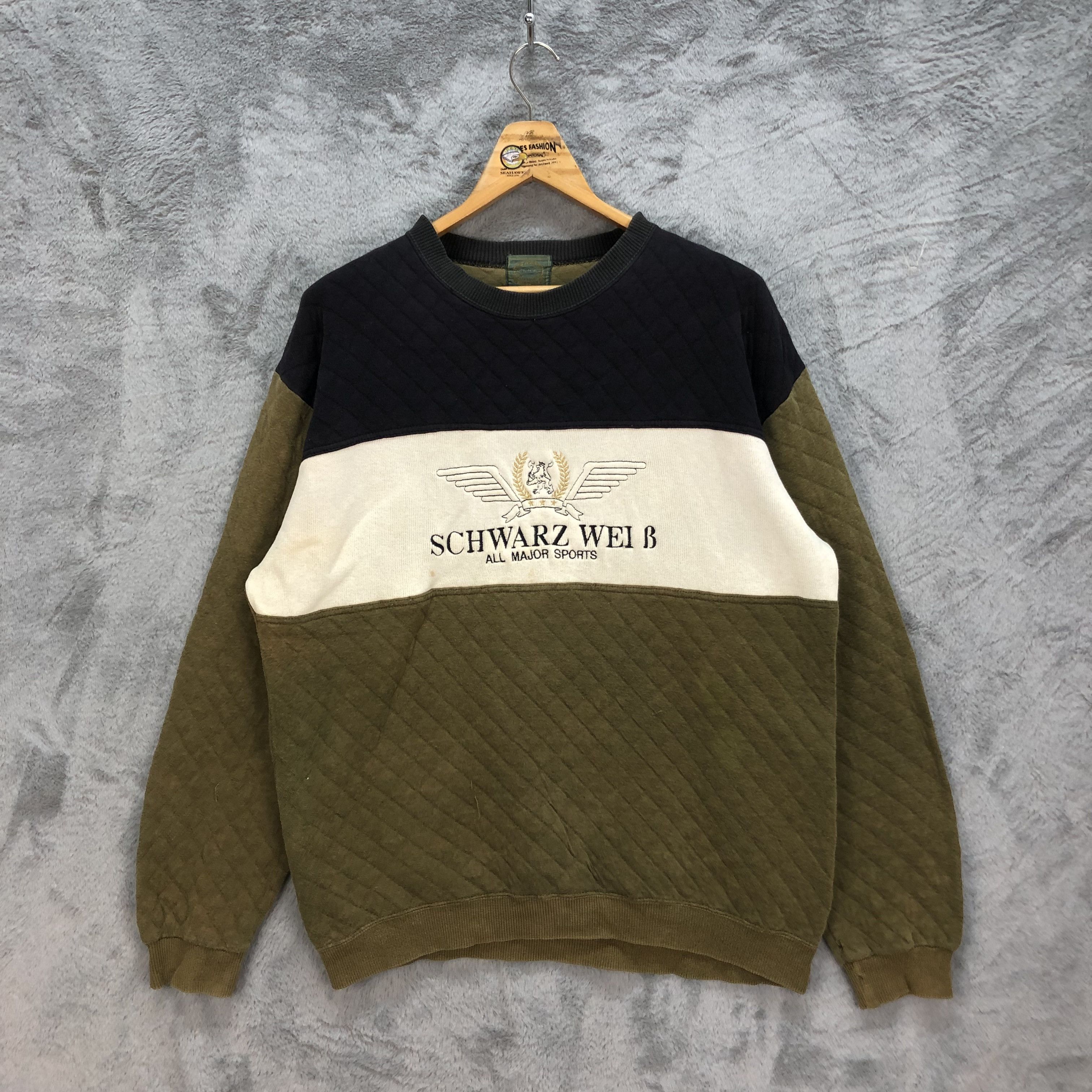 Japanese Brand Schwarz Wei B All Major Sport Quiltted Sweatshirts #5998-217 Size US L / EU 52-54 / 3 - 1 Thumbnail