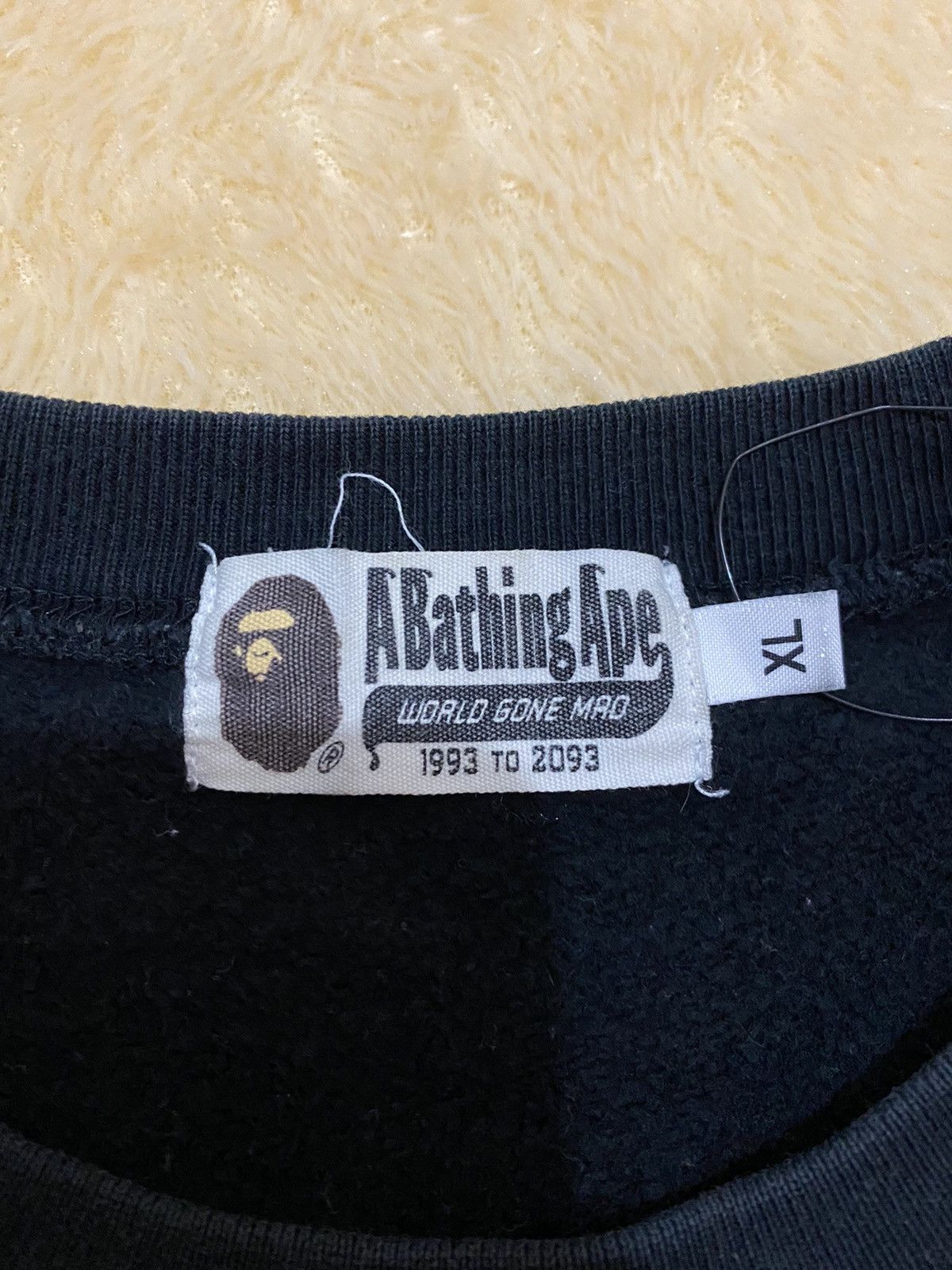 Bape 1st Camo Half College Logo Crewneck Size US XL / EU 56 / 4 - 4 Thumbnail