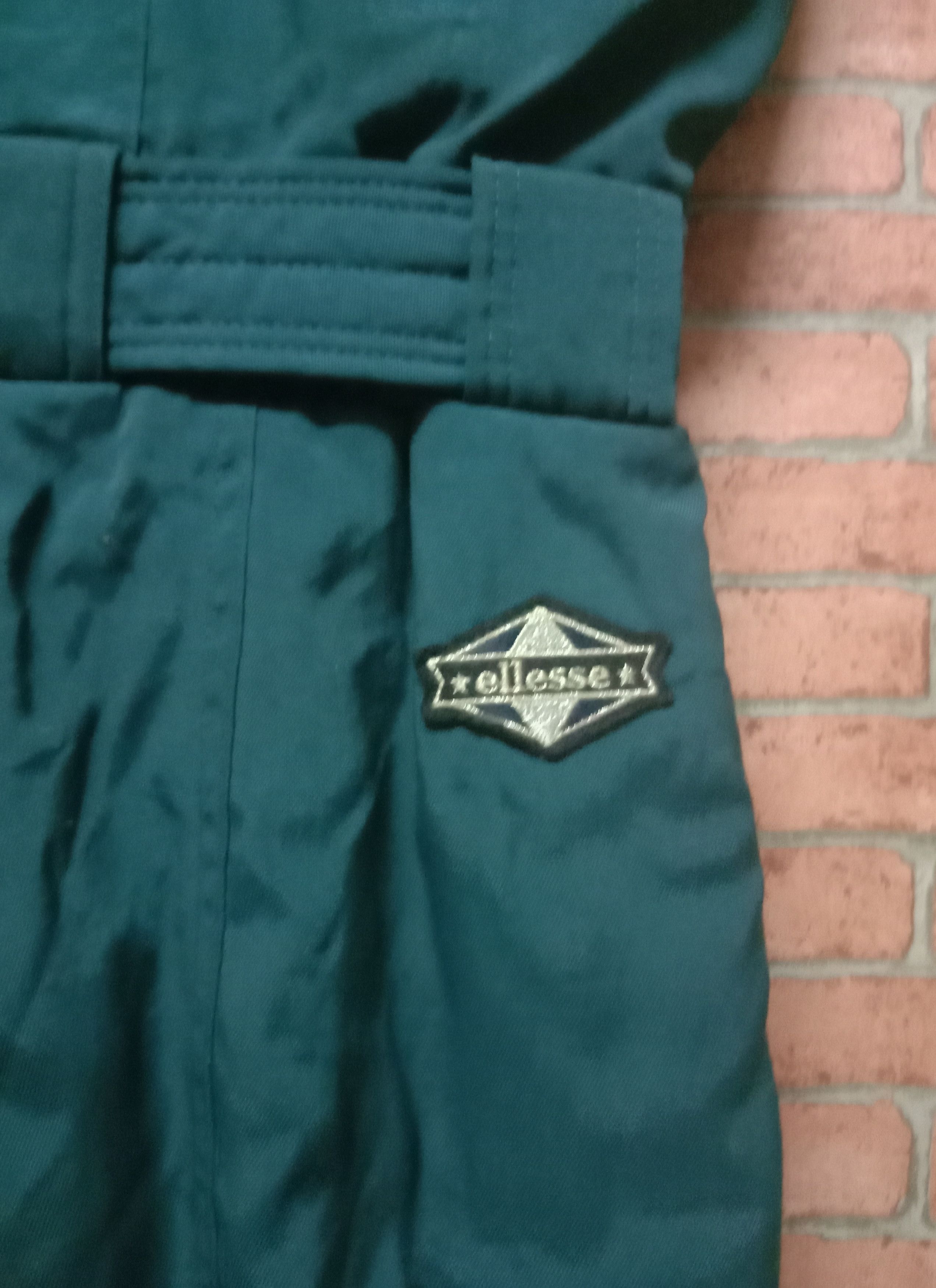 Ellesse Rare Ellesse Ski Suits Sleeveless Embroidery Ellesse Logo Size US M / EU 48-50 / 2 - 8 Thumbnail