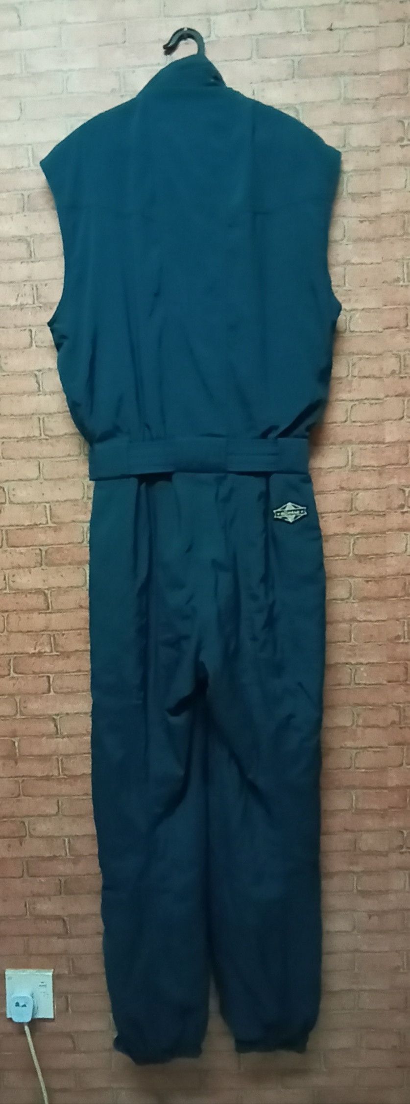 Ellesse Rare Ellesse Ski Suits Sleeveless Embroidery Ellesse Logo Size US M / EU 48-50 / 2 - 7 Thumbnail