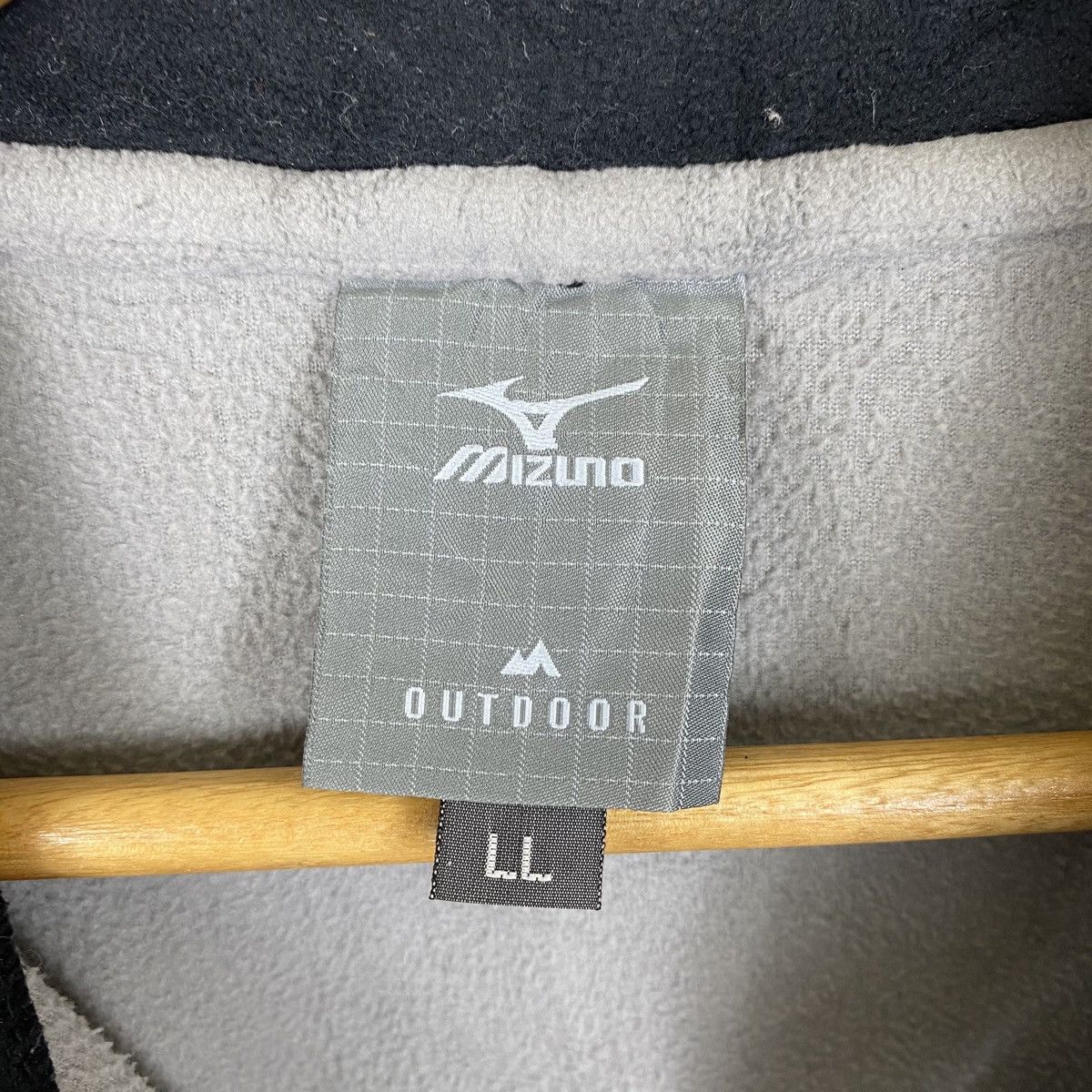 Mizuno × Vintage VINTAGE MIZUNO SMALL LOGO SPORTSWEAR FLEECE ZIPPER SWEATER Size US M / EU 48-50 / 2 - 5 Thumbnail
