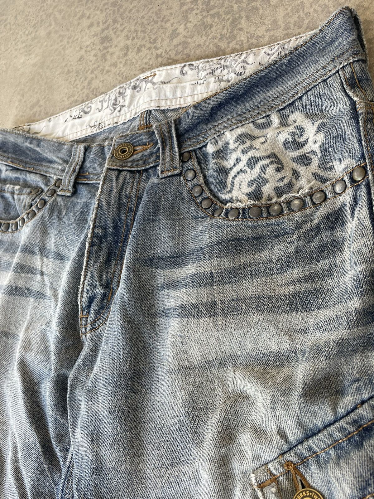 Hysteric Glamour TWENTY WORKS Distressed Studded Tribal Tattoo Slanted Cargo Size US 32 / EU 48 - 5 Thumbnail