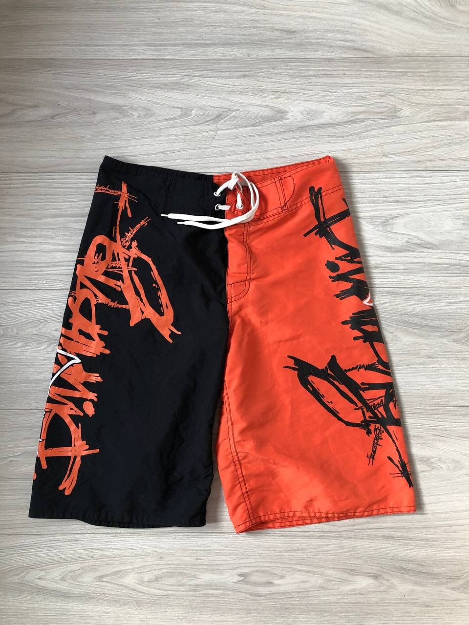 Billabong Vintage Billabong shorts streetwear casual y2k Size US 32 / EU 48 - 1 Thumbnail