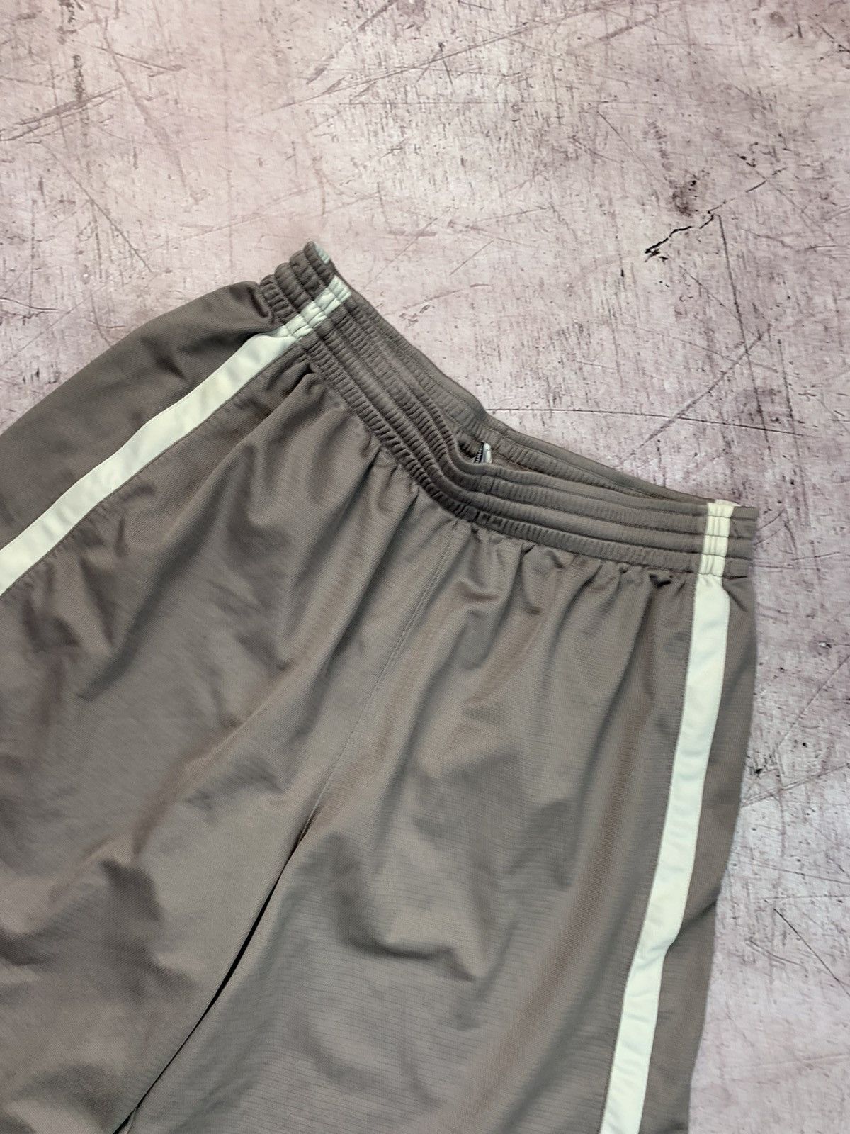 Nike × Vintage Vintage Nike Y2K Hype Shorts Size US 34 / EU 50 - 3 Thumbnail