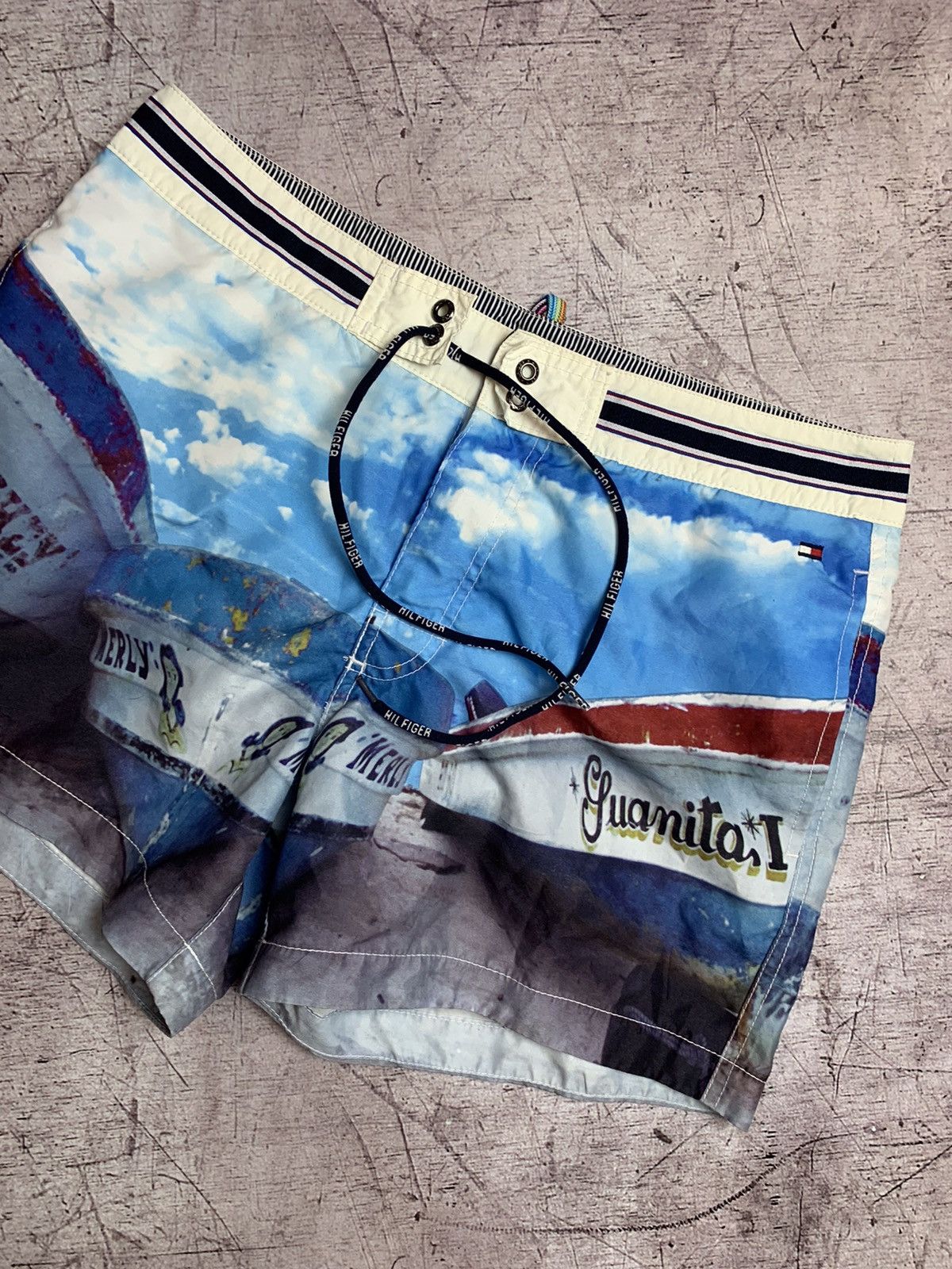 Tommy Hilfiger Vintage Tommy Hilfiger Y2K Shorts Size US 30 / EU 46 - 4 Thumbnail